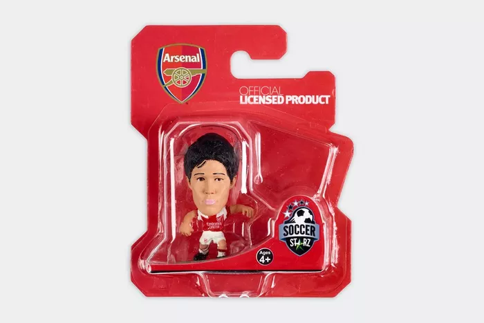Arsenal Takehiro Tomiyasu Home Kit Figurine