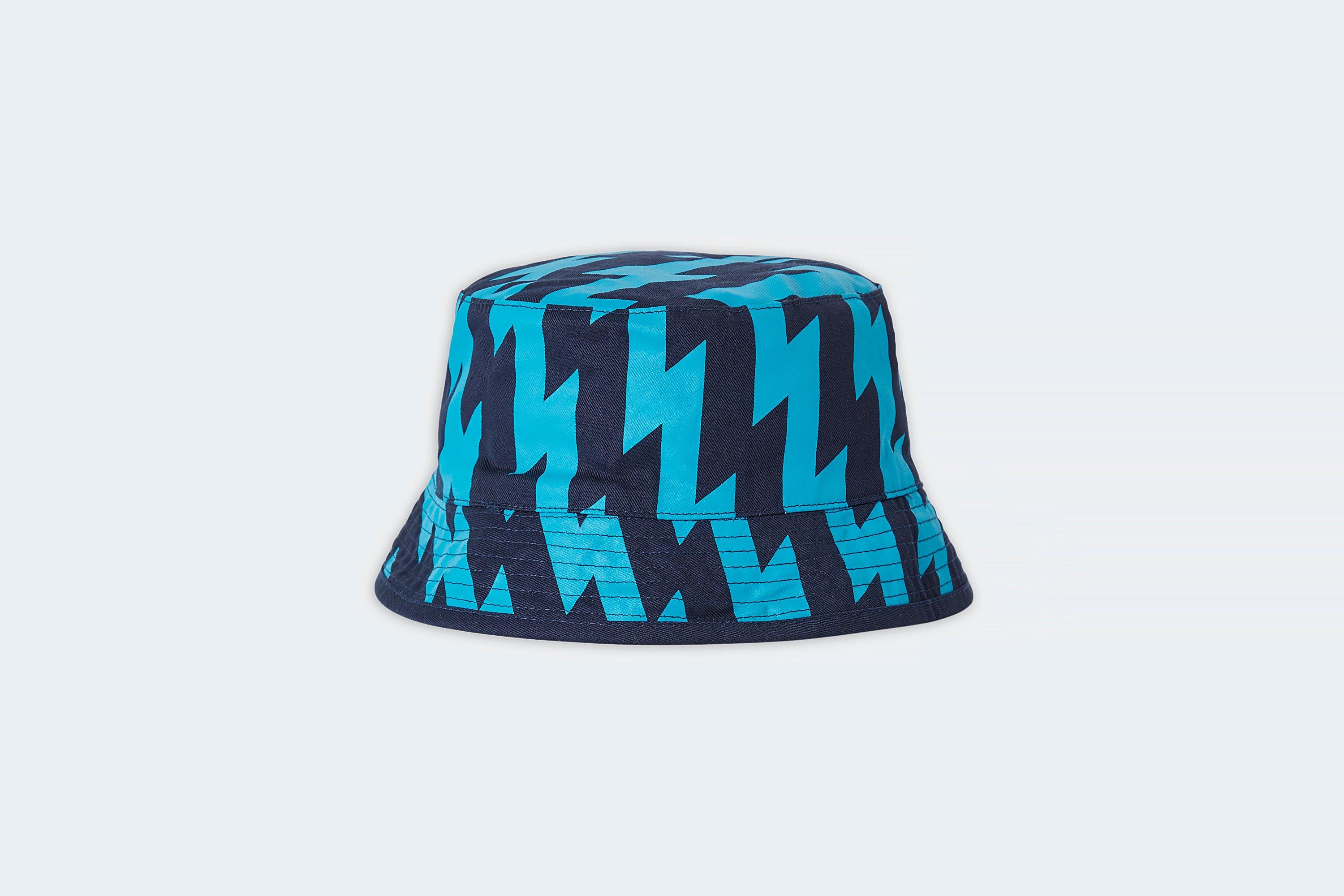 Arsenal Retro Crest Reversible Bucket Hat