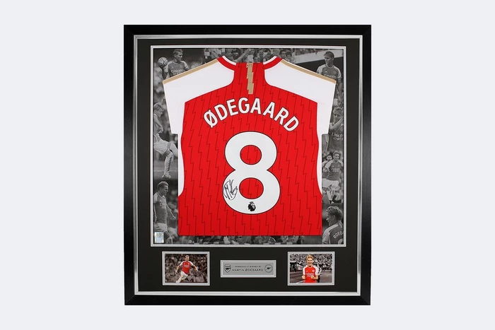 Arsenal 23/24 Framed Signed Ødegaard Shirt Portrait