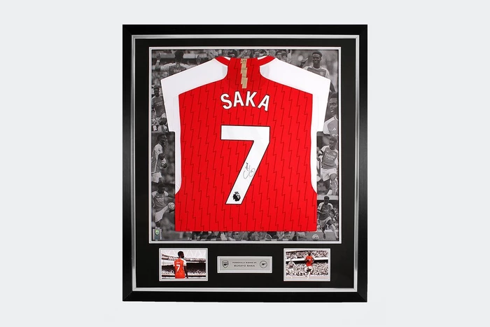 Arsenal 23/24 Framed Signed SAKA Shirt