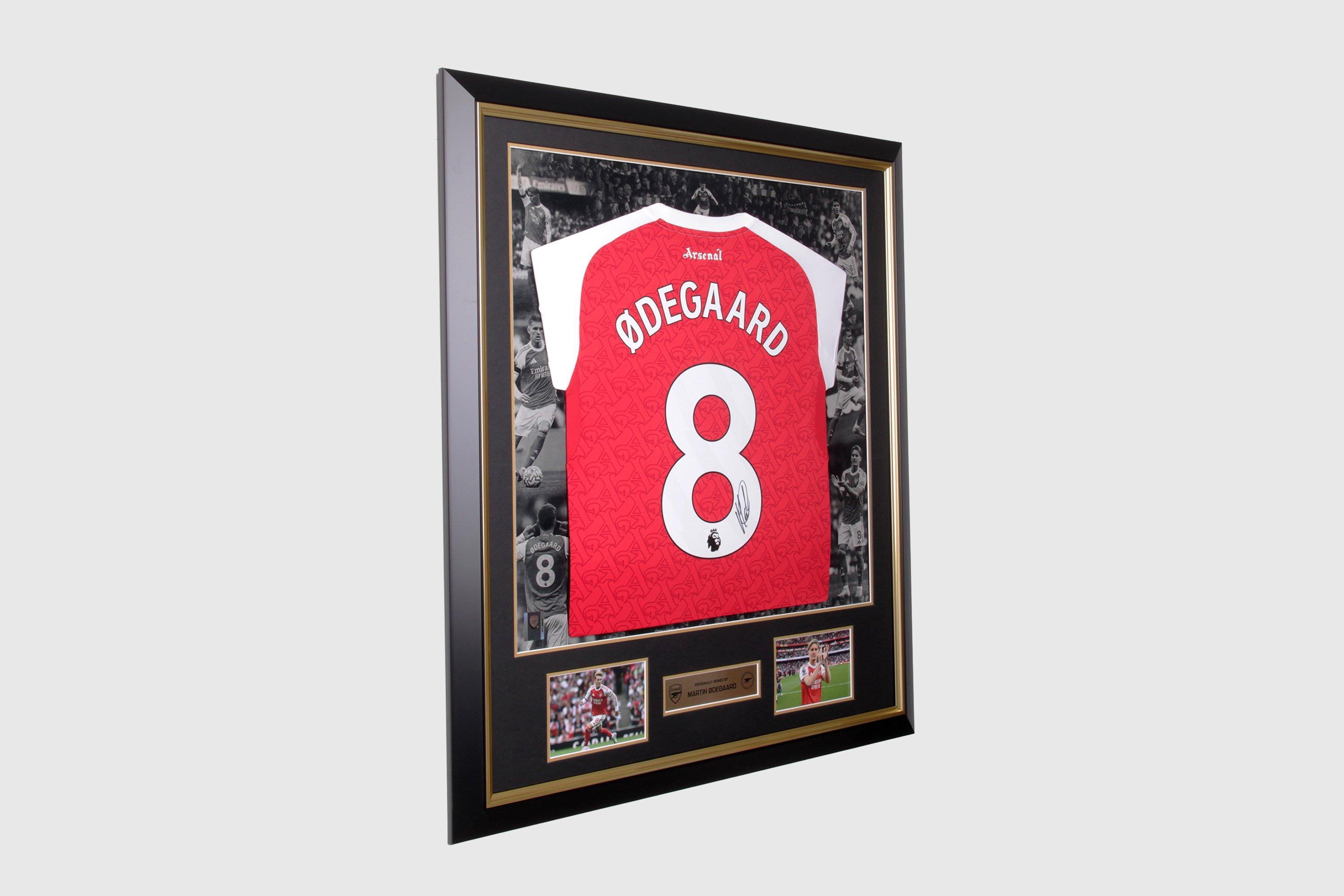 Arsenal 25/26 Odegaard Framed Signed Home Shirt | Official Online