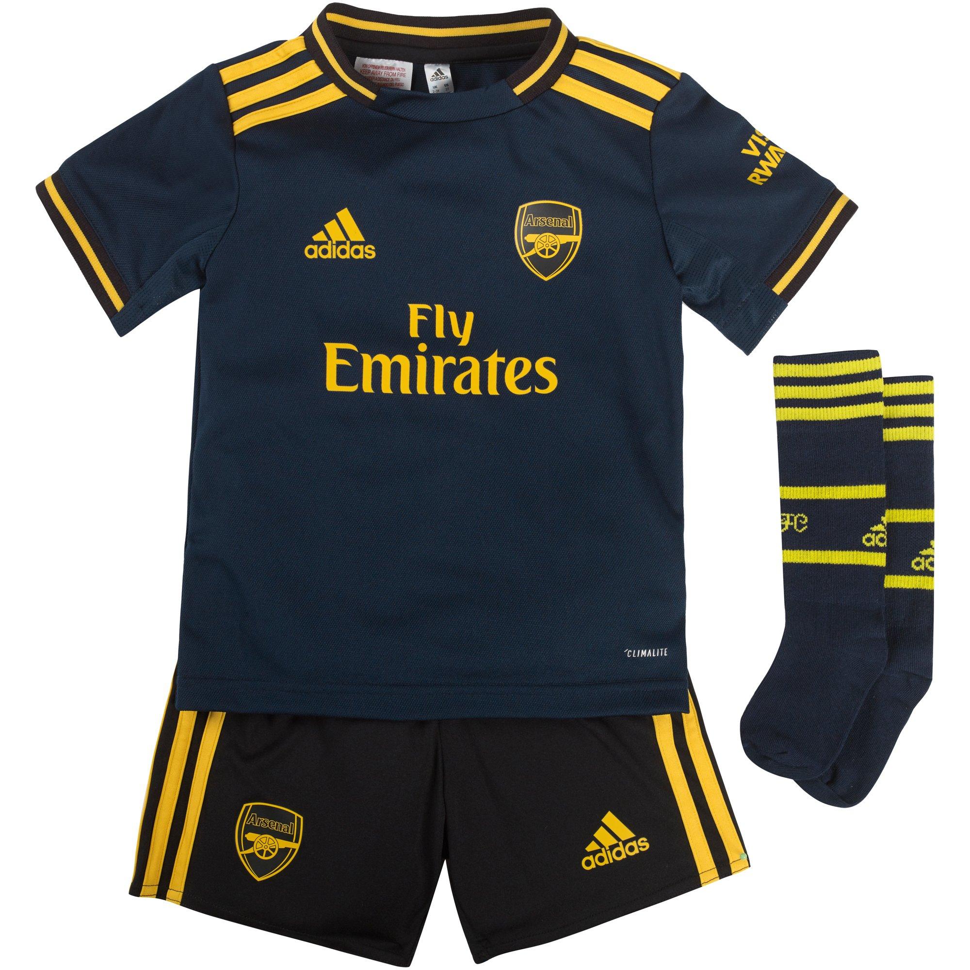 arsenal baby away kit