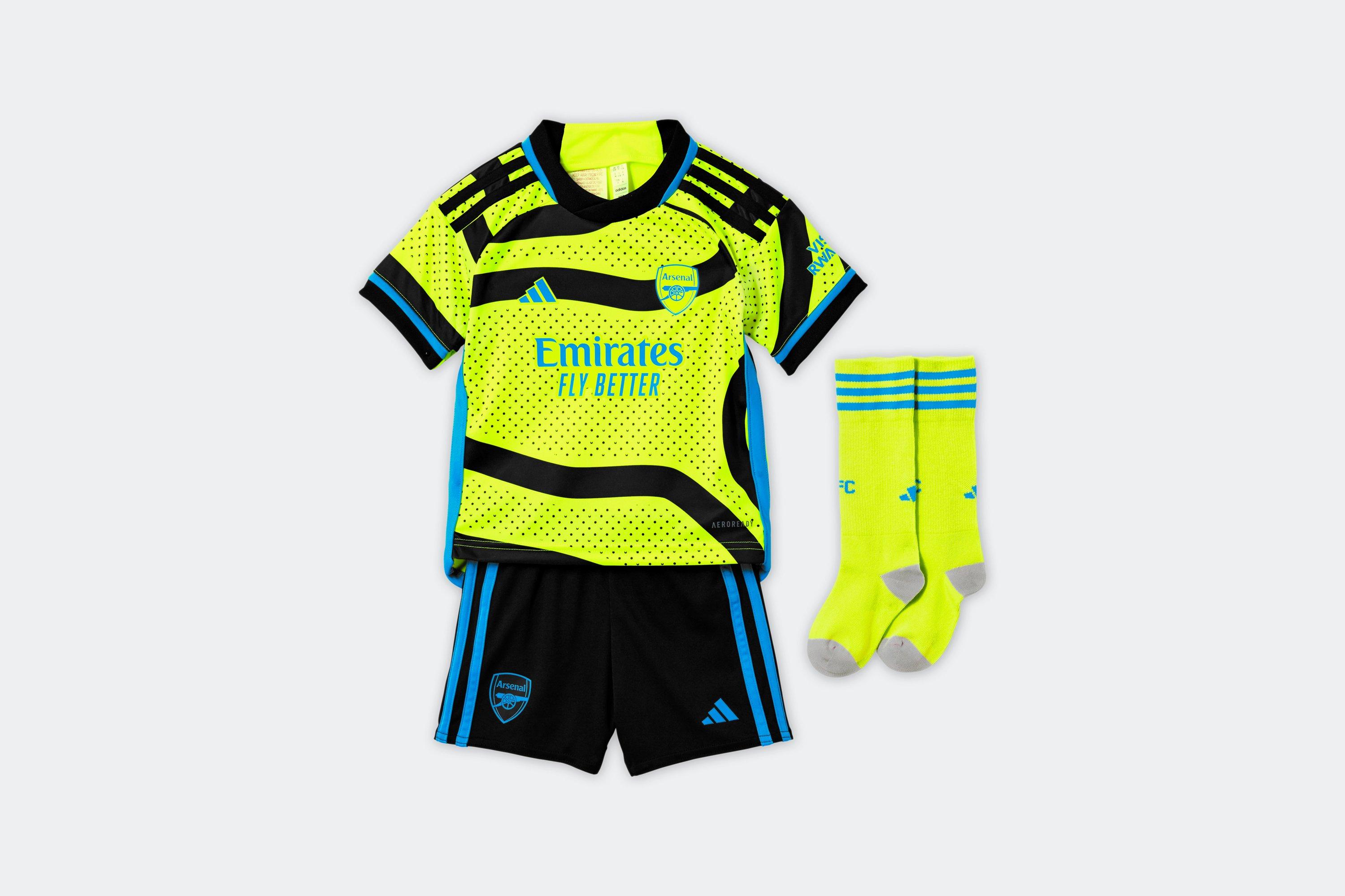 Arsenal 23/24 Away Mini Kit, Multicolor
