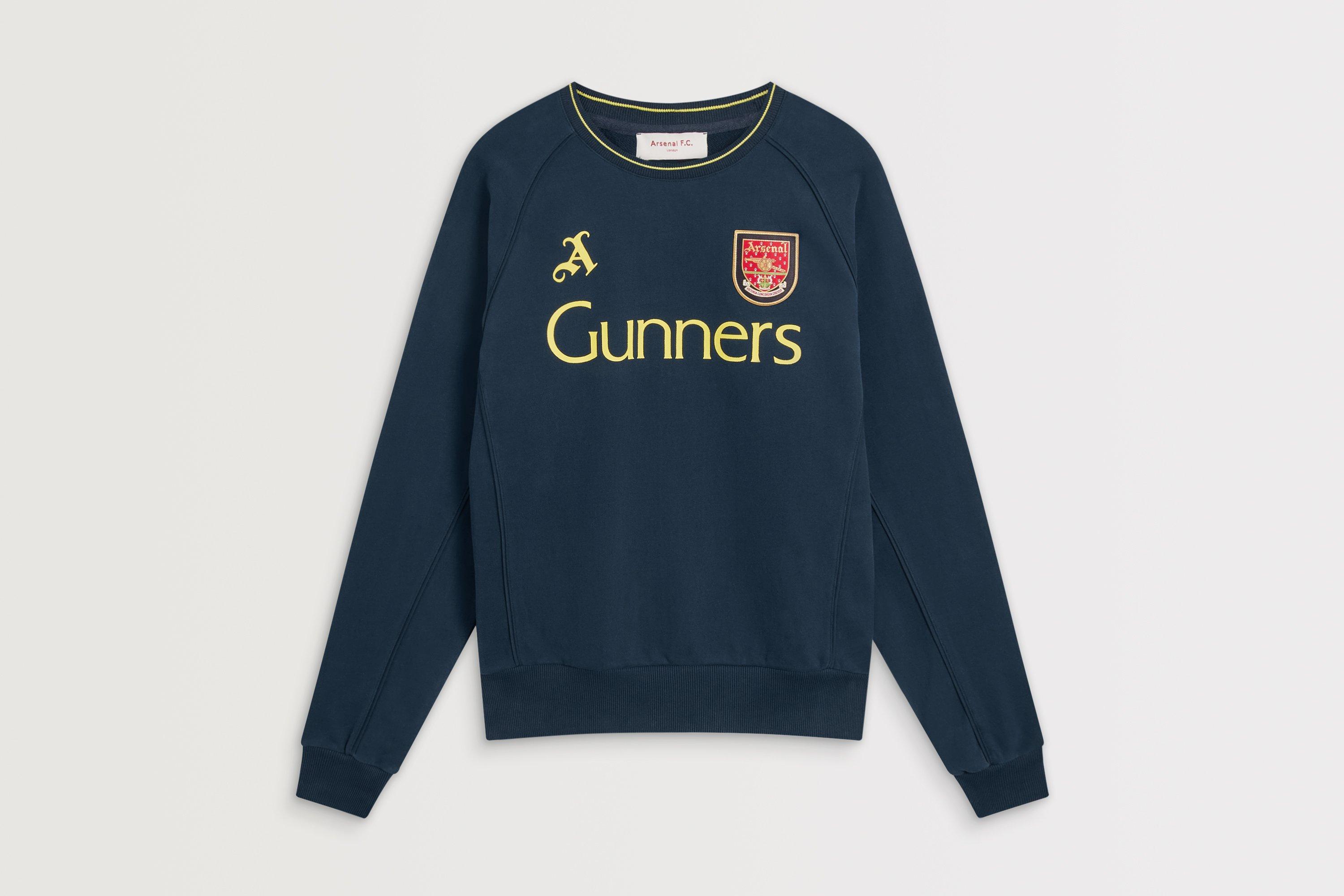 Arsenal Gunners Navy Raglan Sweatshirt