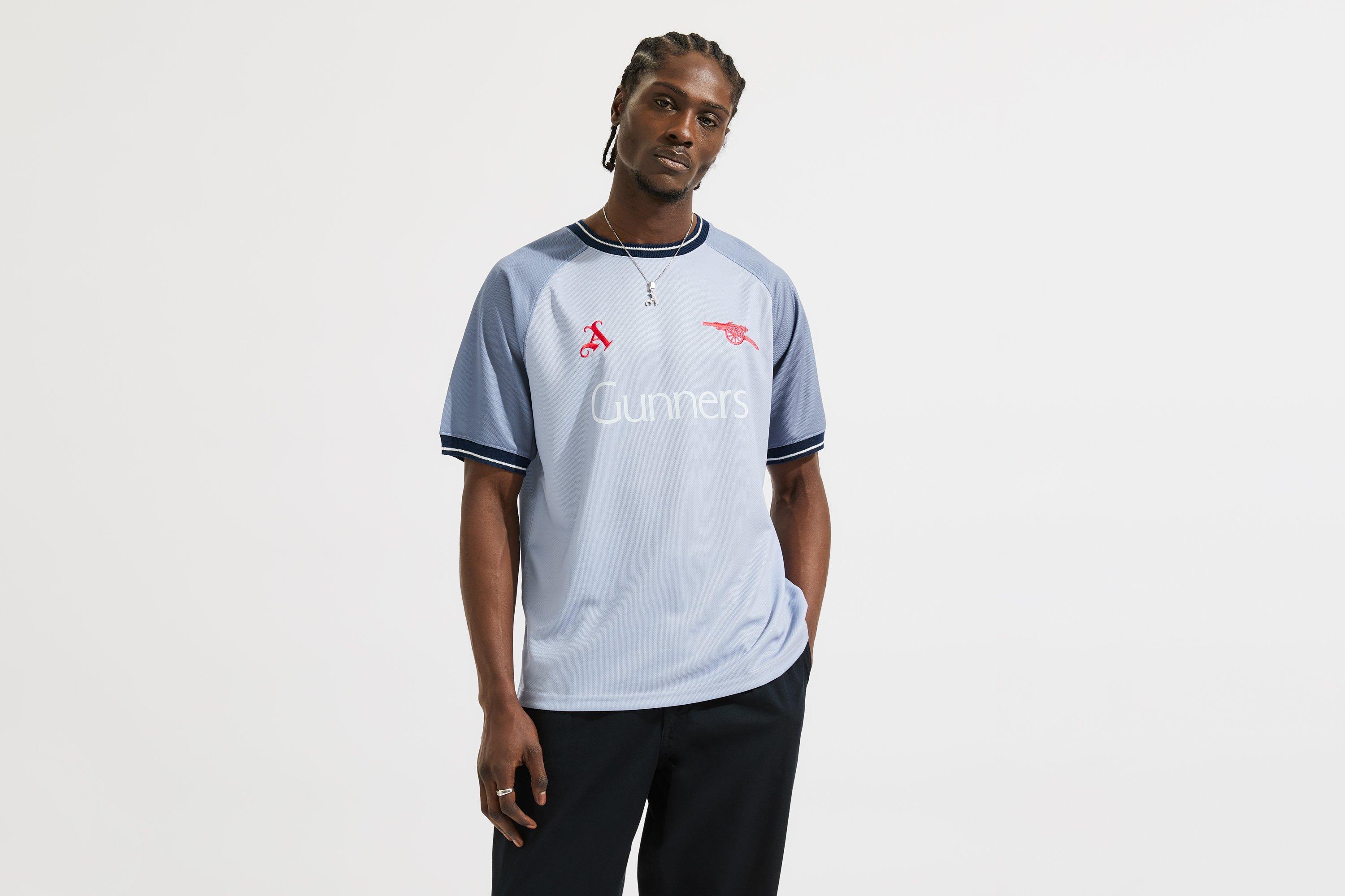 Arsenal Gunners Blue Raglan T-Shirt