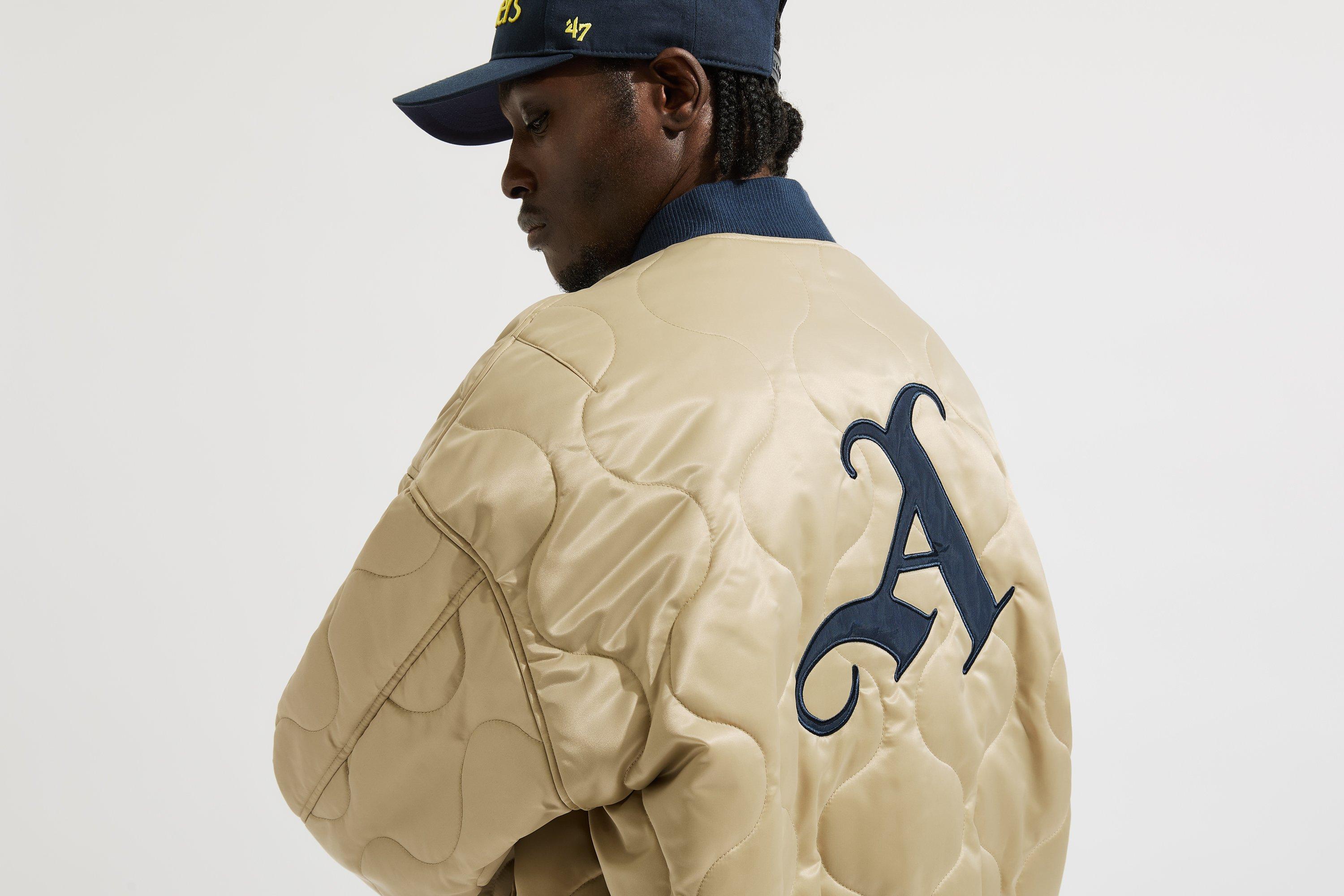 ウェア Arsenal reversible jacket FlyEmirate Arsenal Reversible Bomber Jacket | Official Online Store