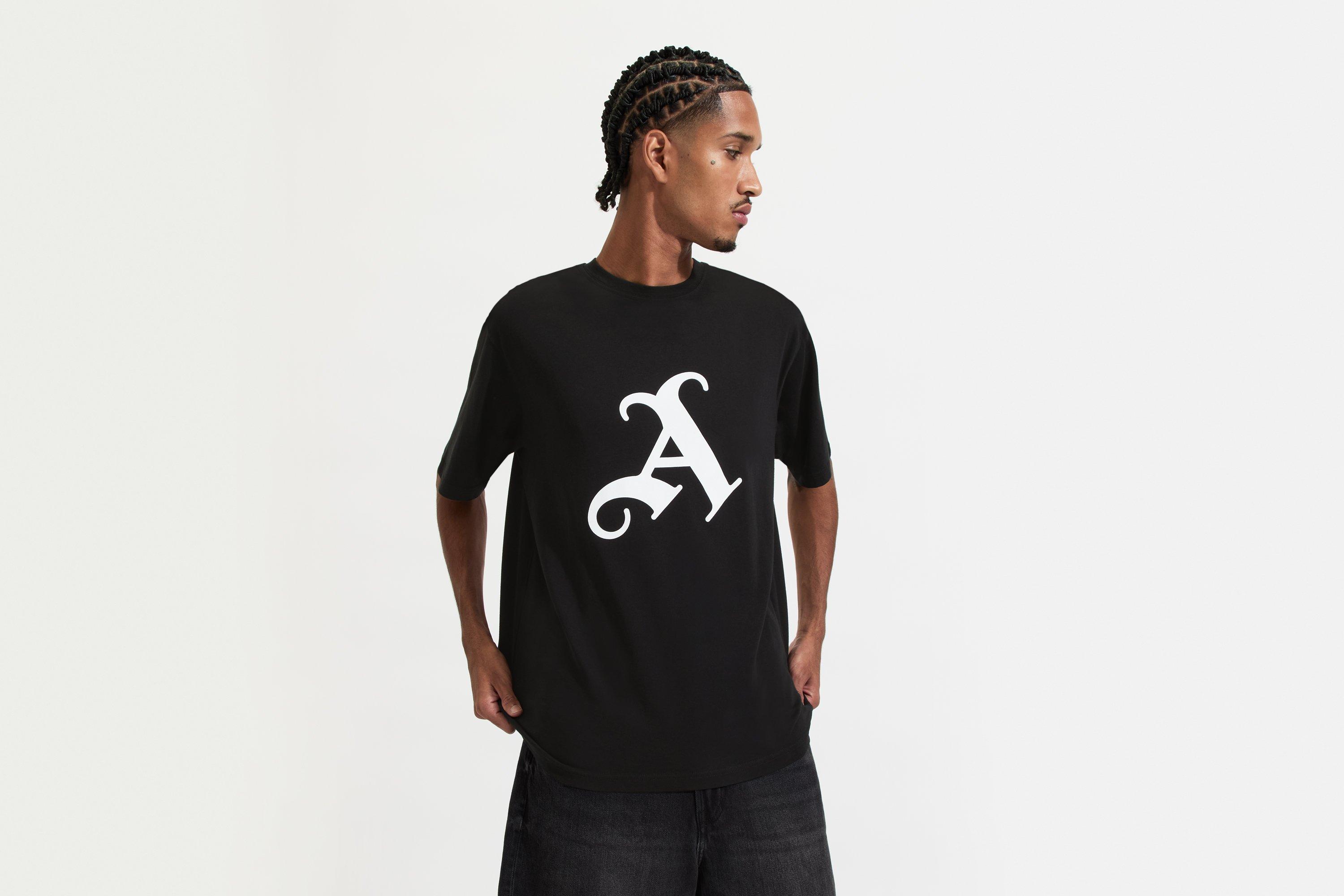 Arsenal Graphic Black Legend T-Shirt