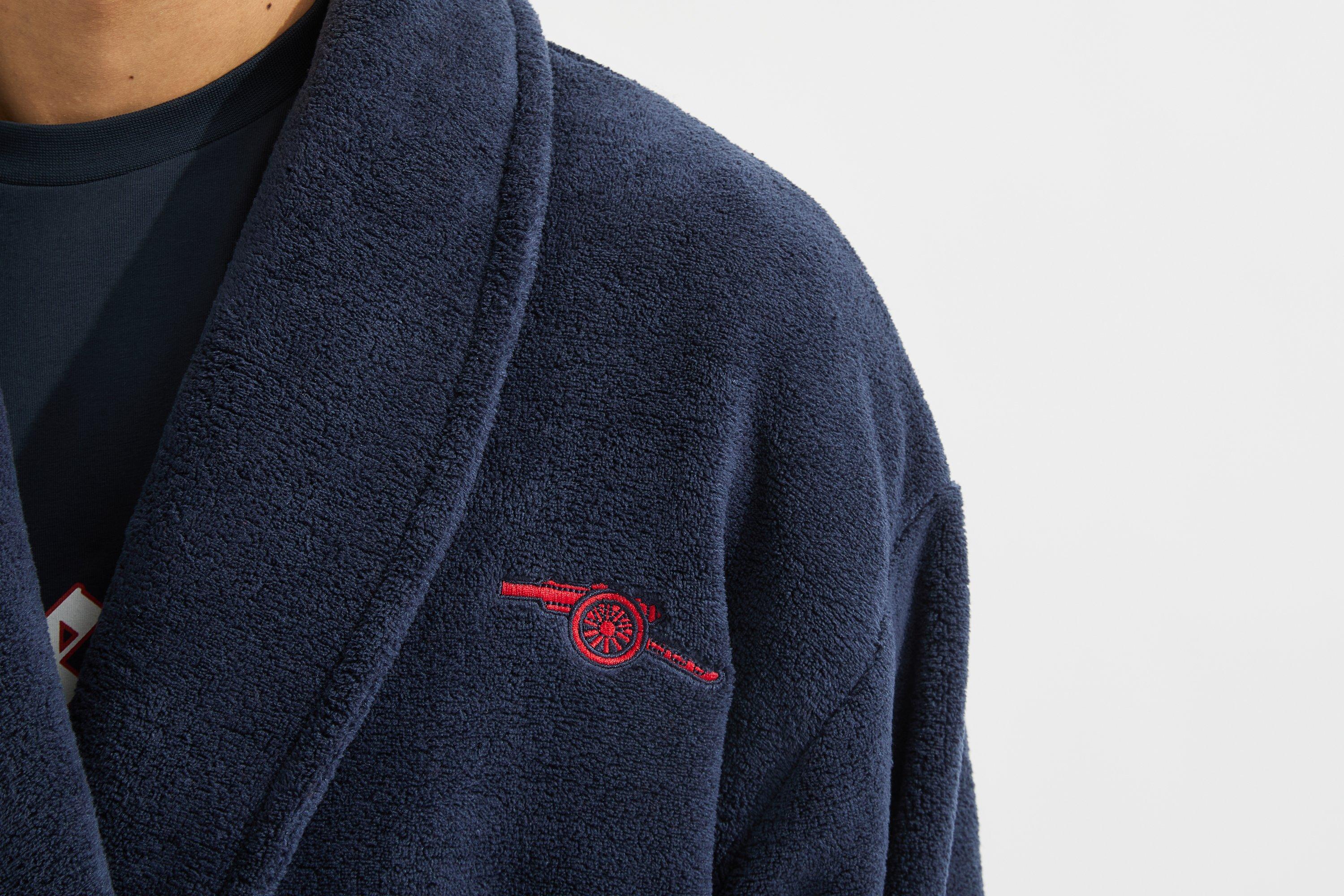 Arsenal Essentials Unisex Gothic Fleece Dressing Gown | Official Online  Store