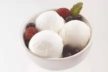 Coolicious Low Fat Natural Flavour Frozen Yogurt 4 Litre