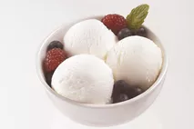 Coolicious Low Fat Natural Flavour Frozen Yogurt 4 Litre Coolicious Low Fat Natural Flavour Frozen Yogurt 4 Litre