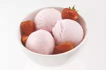Coolicious Strawberry Frozen Yogurt 4L