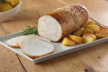 Green Gourmet British Red Tractor Raw Chicken Roast 1.5kg Green Gourmet British Red Tractor Raw Chicken Roast 1.5kg