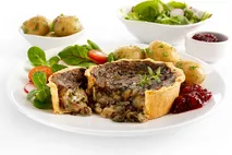 Brakes Mushroom, Spinach & Cranberry Tarts Brakes Mushroom, Spinach & Cranberry Tarts