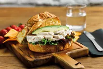 Green Gourmet Red Tractor Cooked Chicken Strips 3kg Green Gourmet Red Tractor Cooked Chicken Strips 3kg