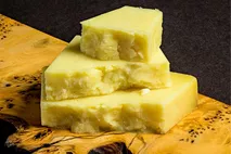 Highland Fine Cheeses Tain Cheddar Wedge (Scotland only) Highland Fine Cheeses Tain Cheddar Wedge (Scotland only)