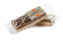 La Boulangerie Gluten Free Millionaire's Shortbread Slice La Boulangerie Gluten Free Millionaire's Shortbread Slice