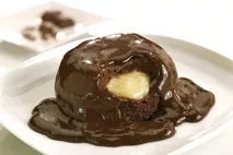 Brakes Chocolate Sponge Puddle Puddings with Chocolate Sauce Brakes Chocolate Sponge Puddle Puddings with Chocolate Sauce