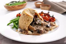 Brakes Stilton, Peppered Mushroom Onion Vegetable Suet Puddings Brakes Stilton, Peppered Mushroom Onion Vegetable Suet Puddings