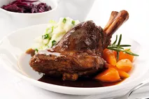 Brakes Lamb Shank in Red Wine & Rosemary Sauce Brakes Lamb Shank in Red Wine & Rosemary Sauce