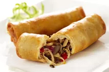 Daloon Chinese Style Vegetables & Beef Spring Roll Daloon Chinese Style Vegetables & Beef Spring Roll
