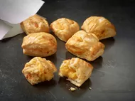Country Choice Bite Size Cheese and Onion Rolls (Approx. 290 pieces) Country Choice Bite Size Cheese and Onion Rolls (Approx. 290 pieces)