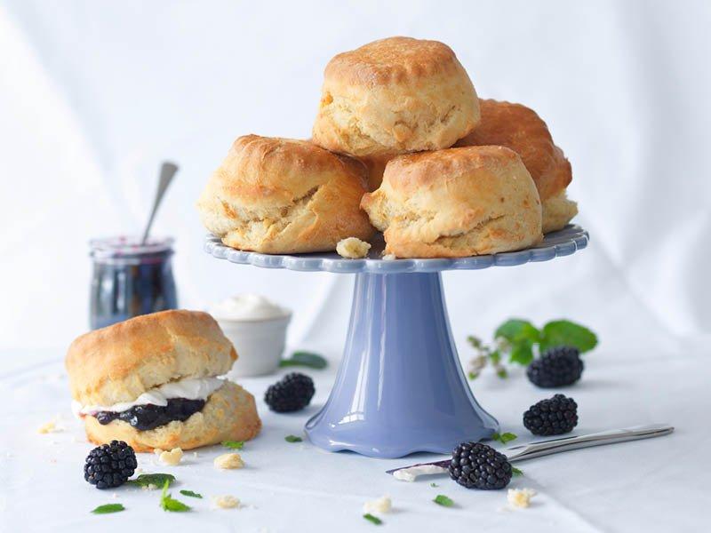 Teacakes, Scones & Crumpets