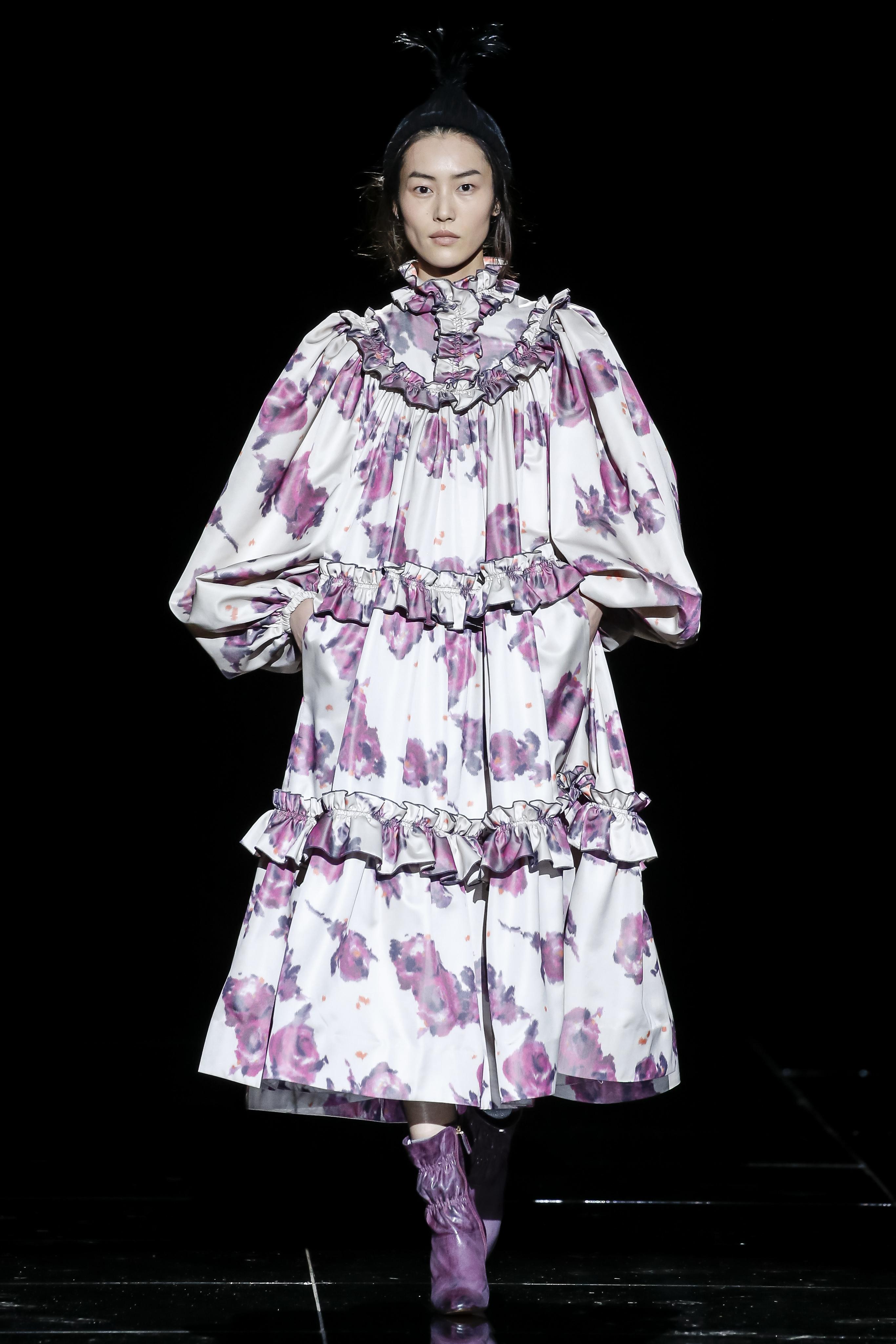 38. LIU WEN