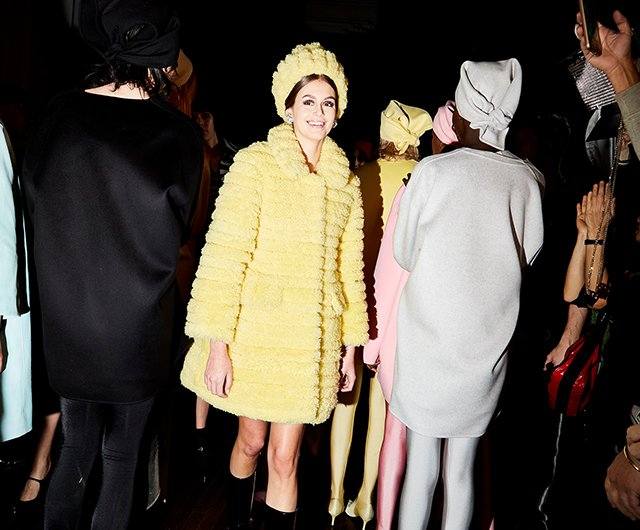 Backstage - Picture 9