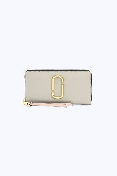 Snapshot Standard Continental Wallet