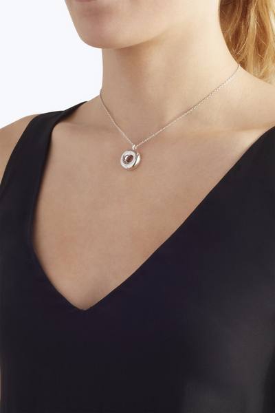Bubbly O Pendant Necklace-Alternate view