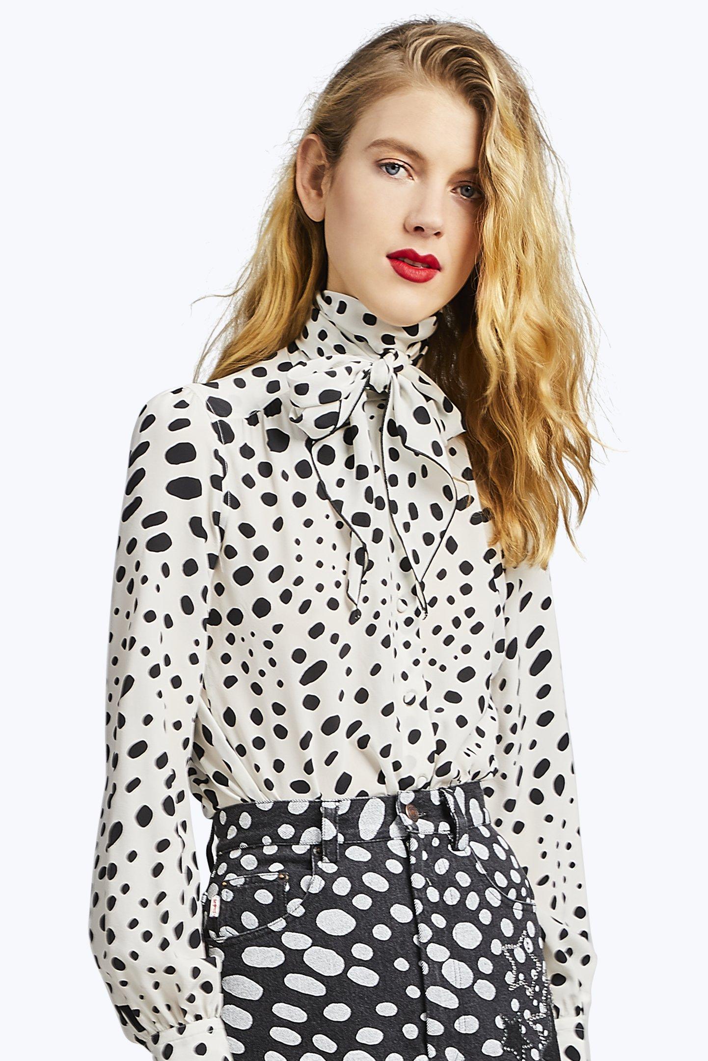 blouse dot