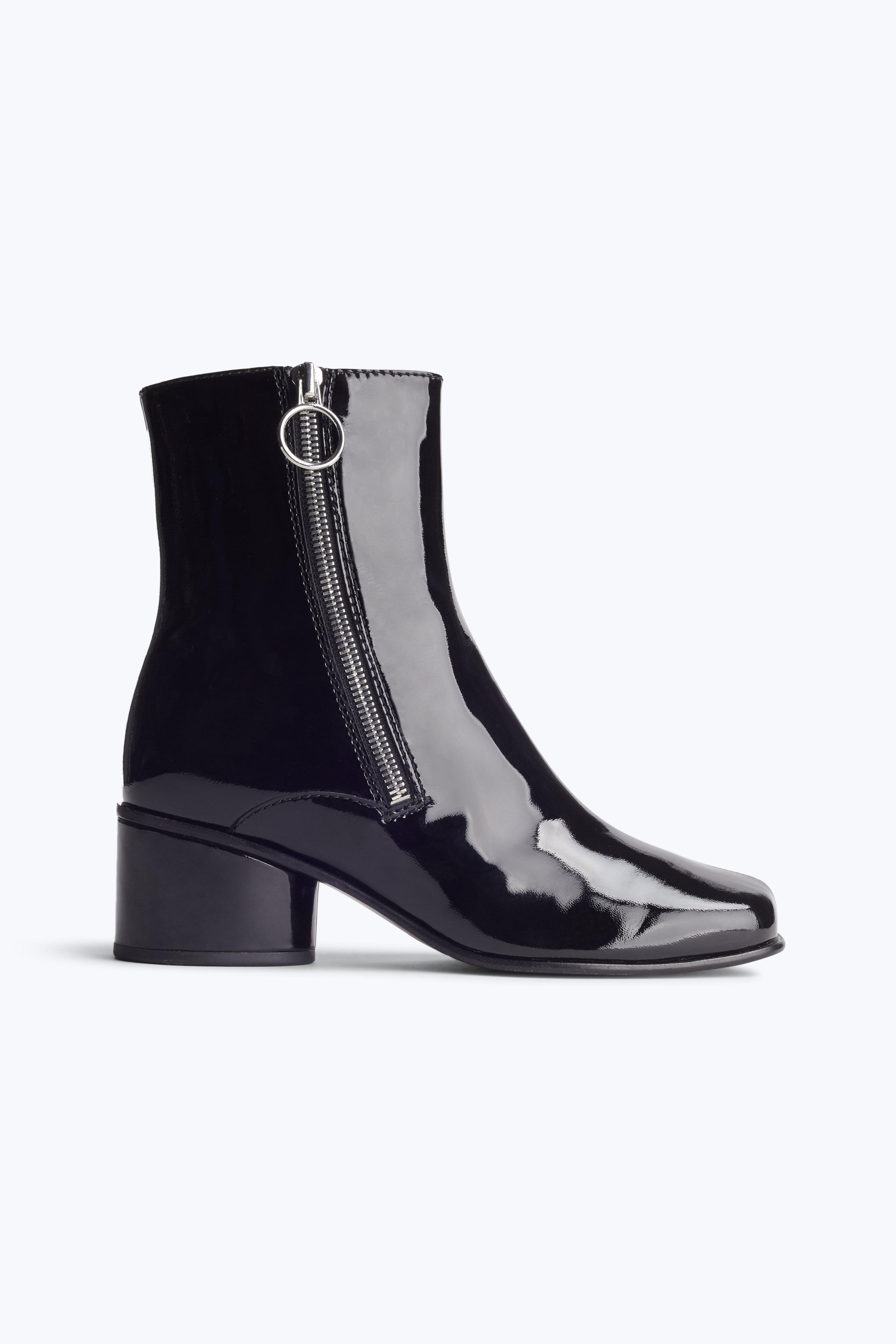 marc jacobs black patent leather shoes