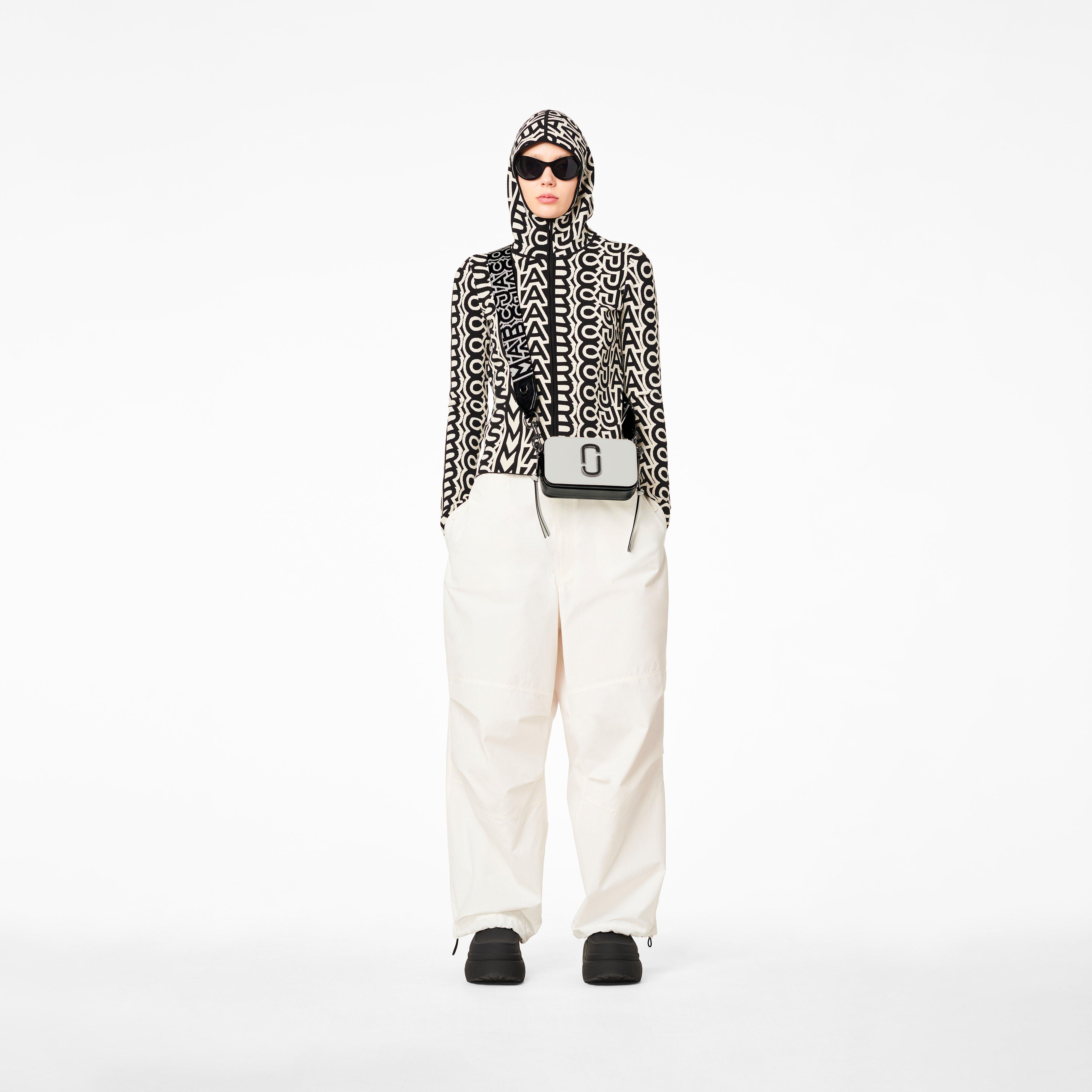 The Bi-Color Snapshot - BLACK/WHITE--Alternate view