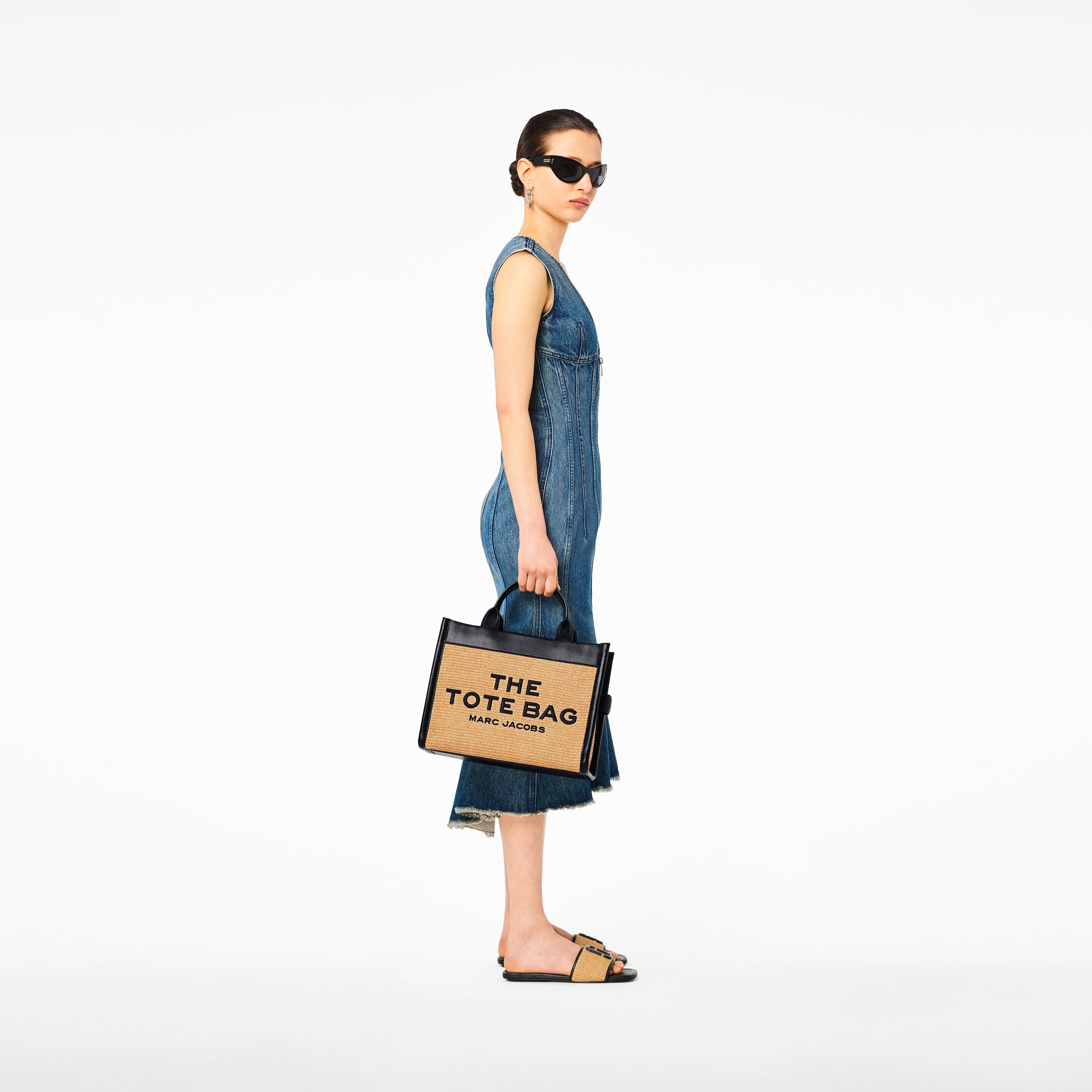 The Woven Medium Tote Bag(Medium Totes)