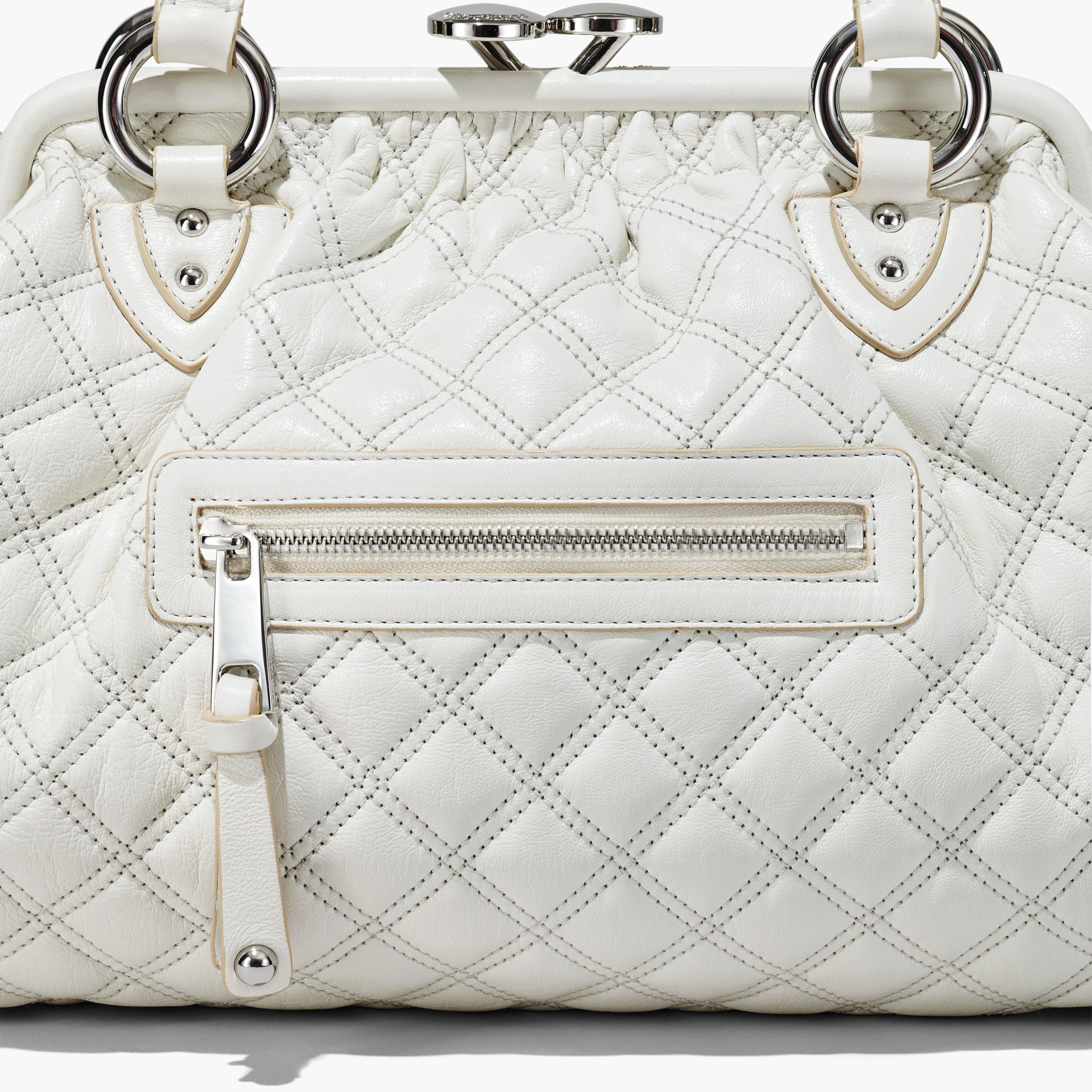Re-Edition Quilted Leather Stam Bag(The Quilted Collection)