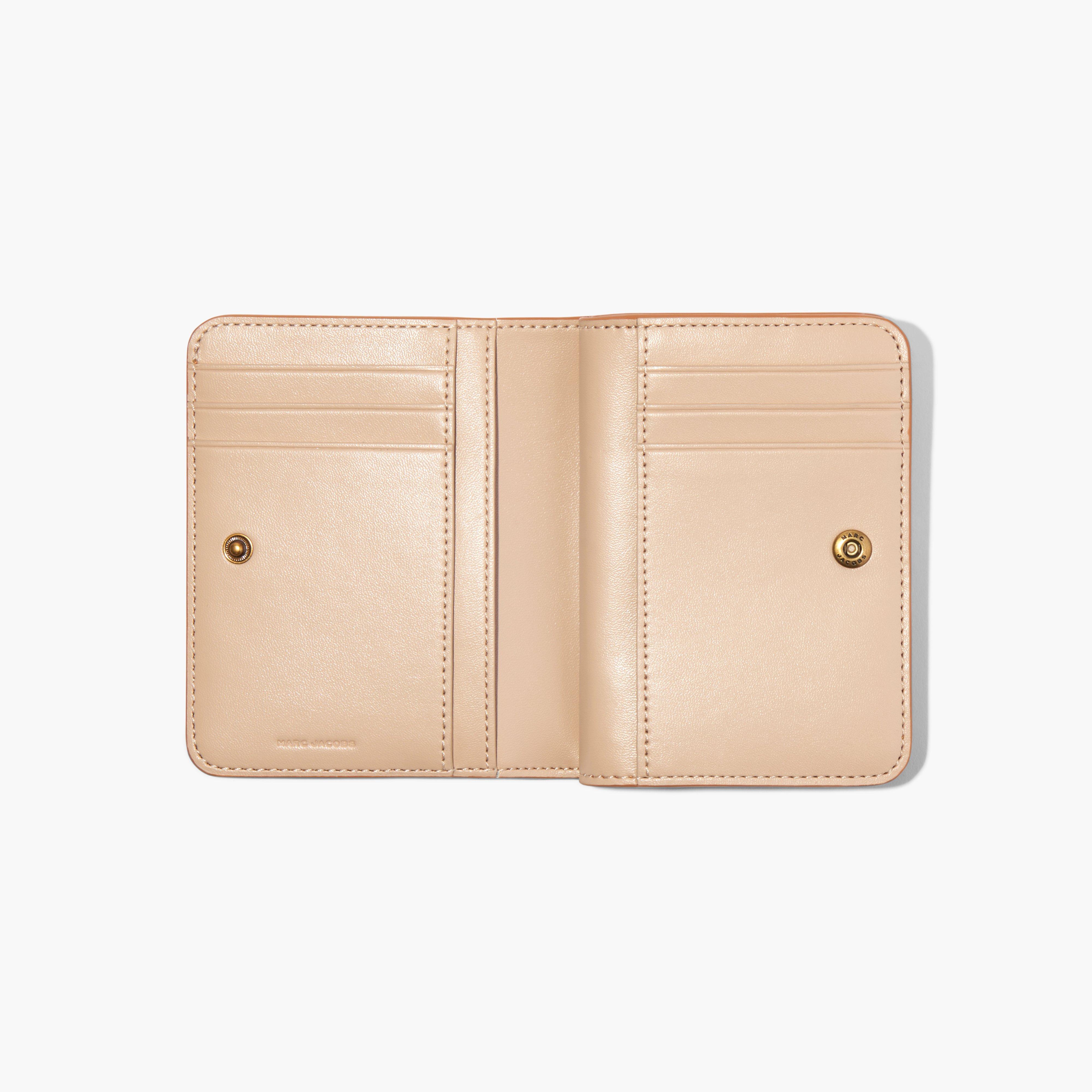 The J Marc Mini Compact Wallet(View All Wallets)