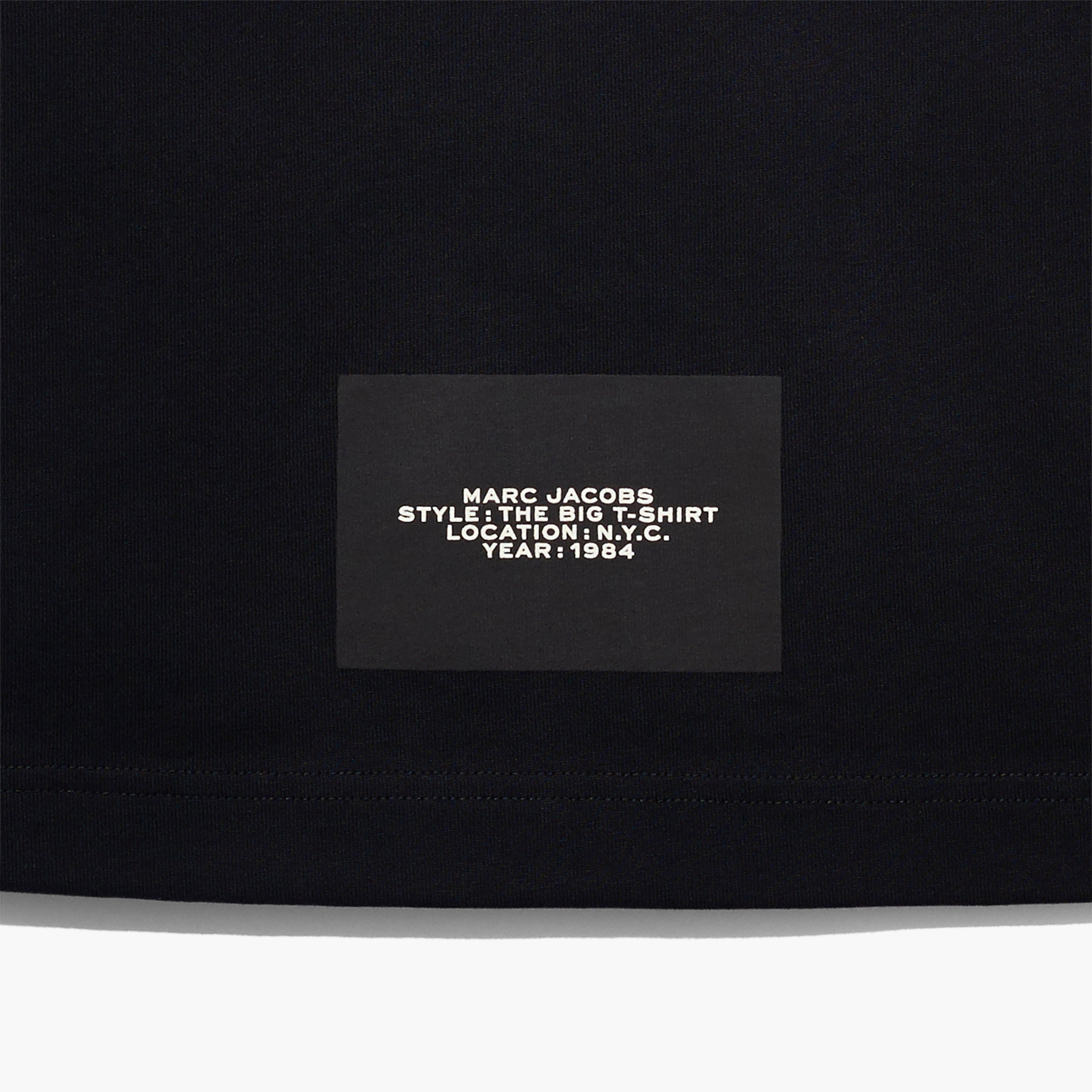 The Big T-Shirt(null)