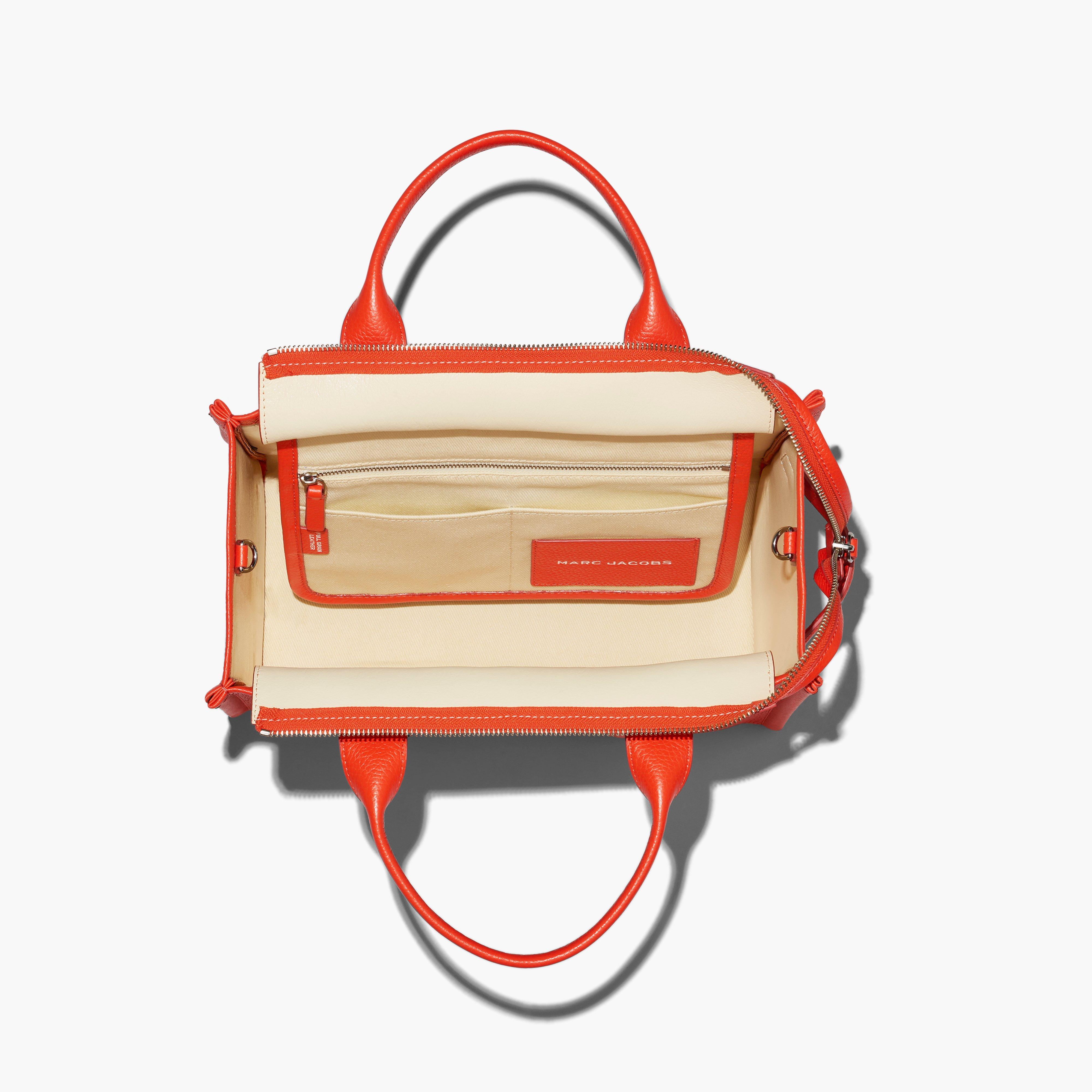 The Leather Medium Tote Bag(The Tote Bag)