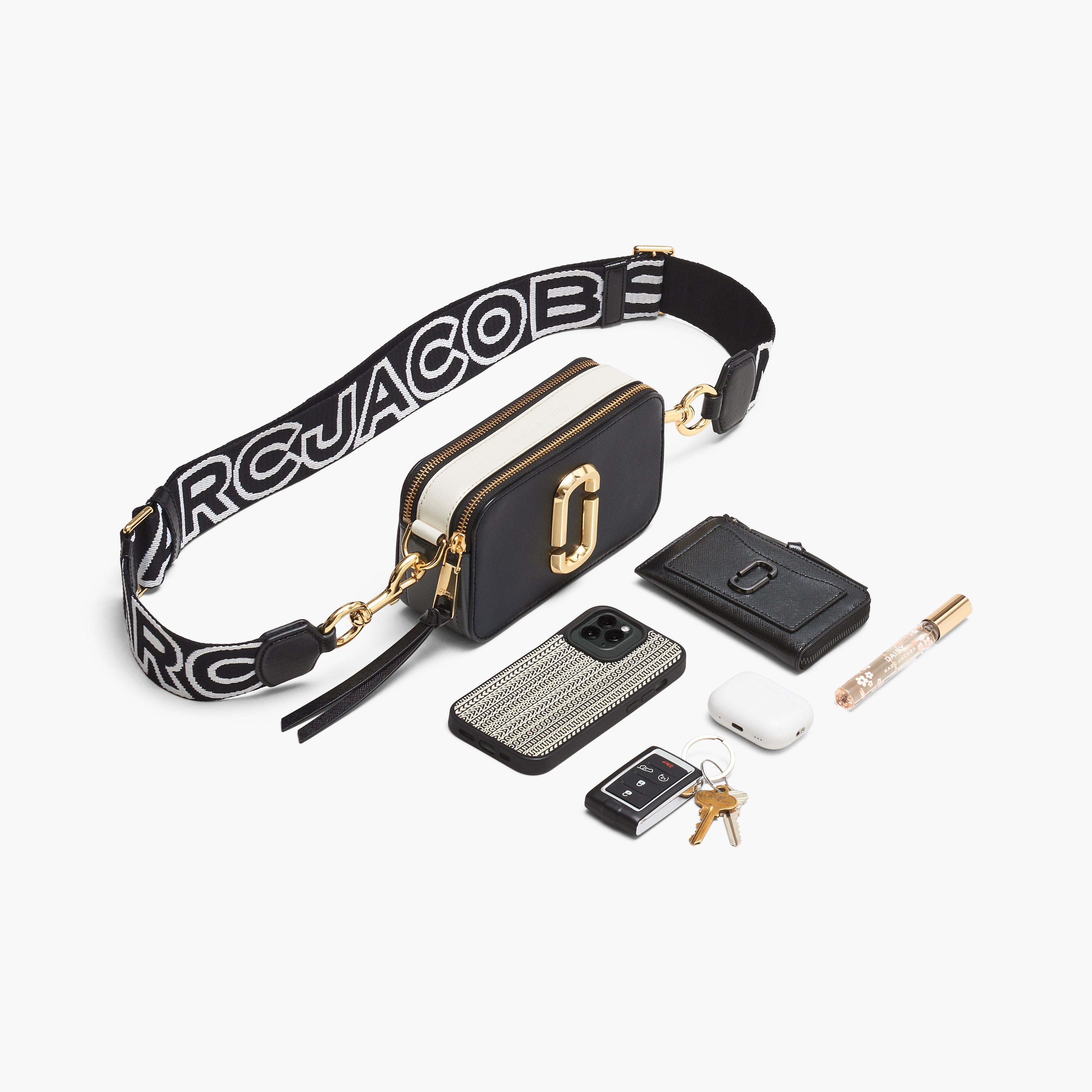 The Colorblock Snapshot(The Snapshot)