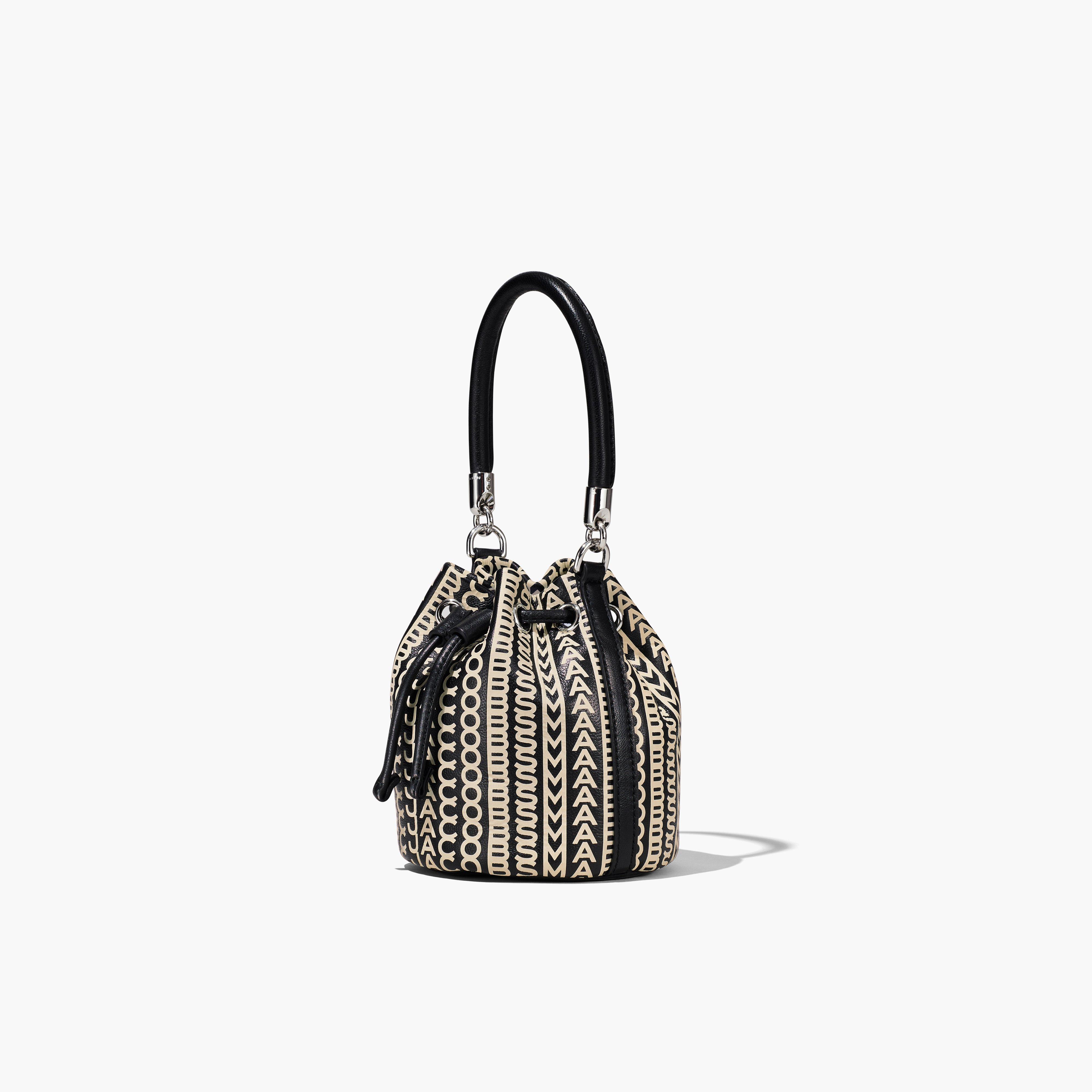 The Monogram Leather Micro Bucket Bag Marc Jacobs Sitio web oficial