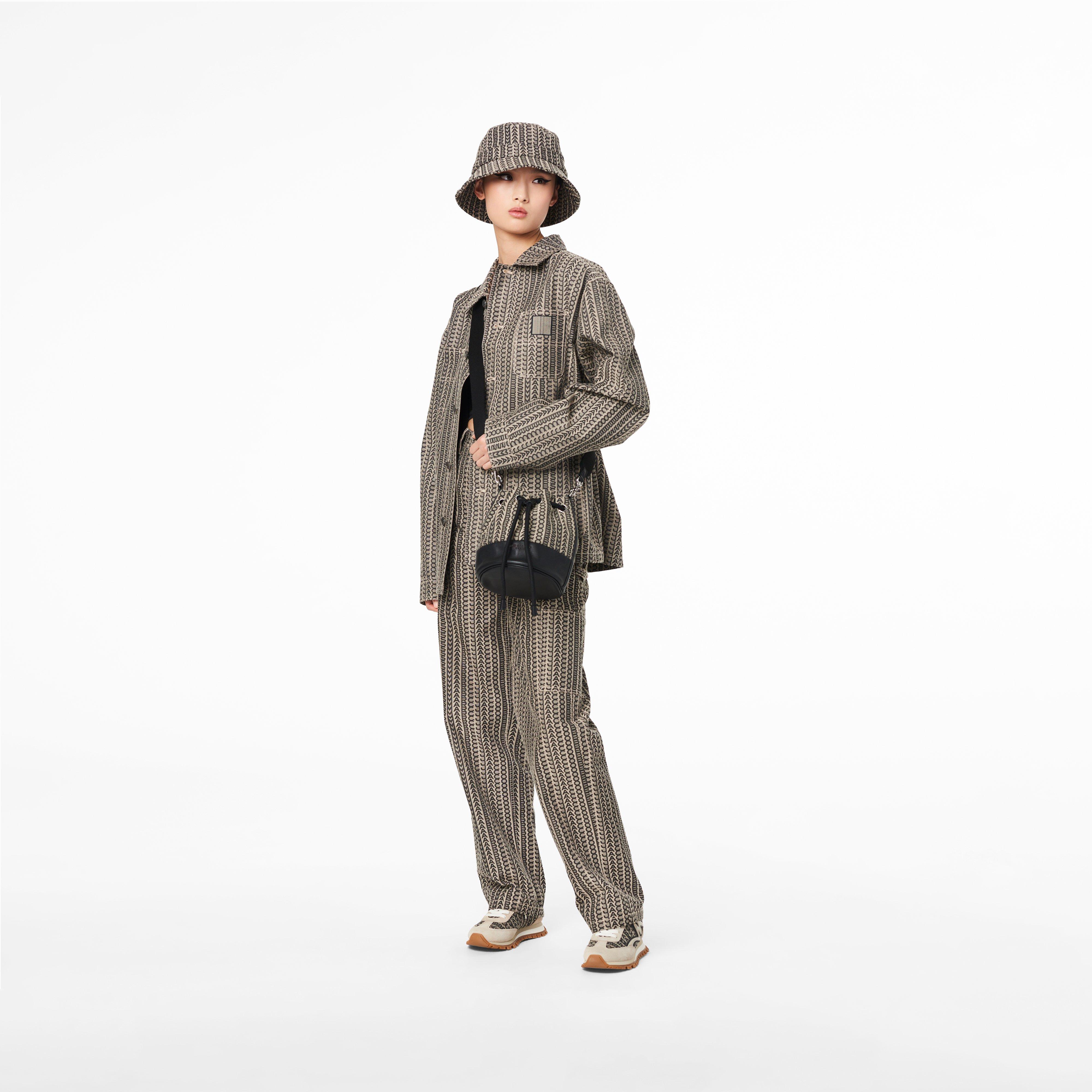 The Monogram Bucket Bag(The Monogram Collection)