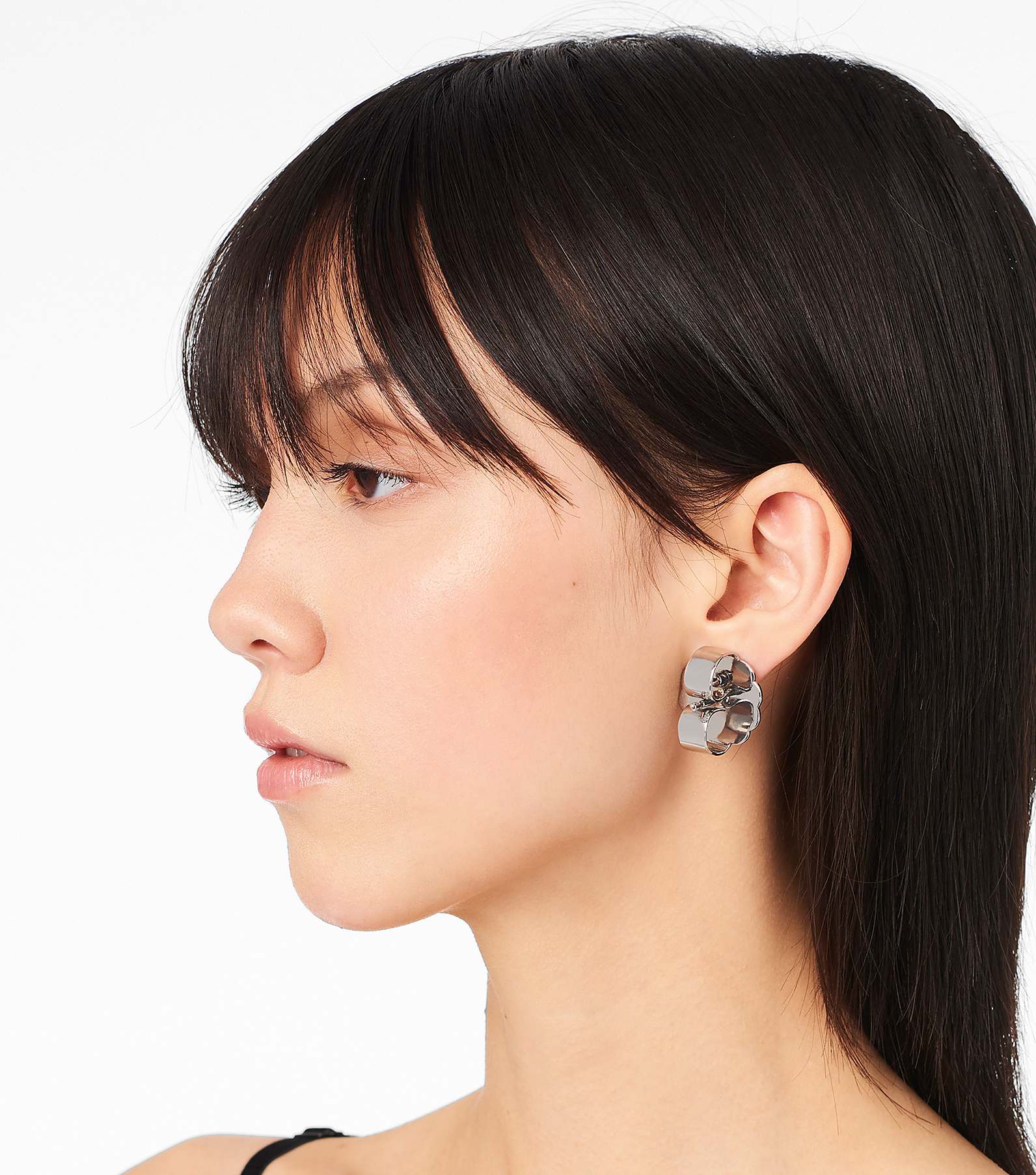 The Charmed Heart Stud Earrings(Earrings)