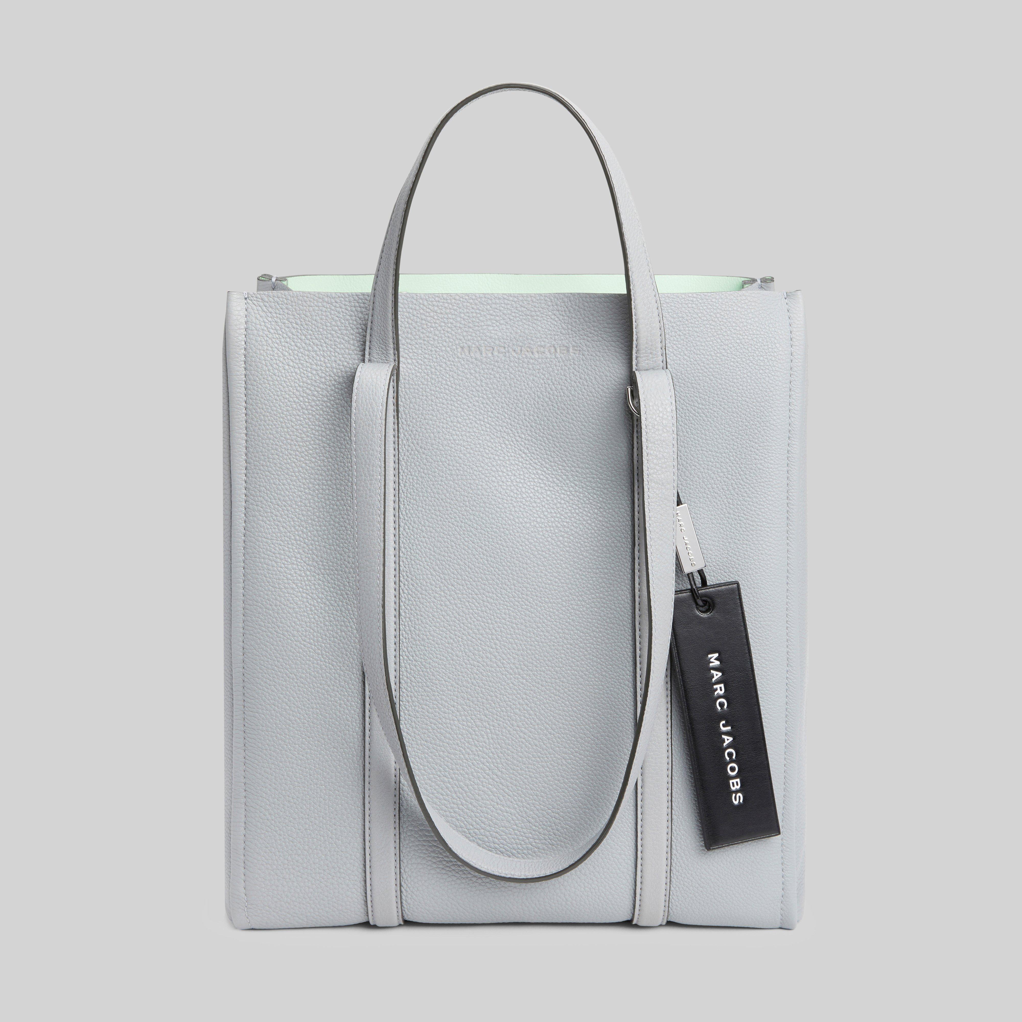 the oversized tag tote