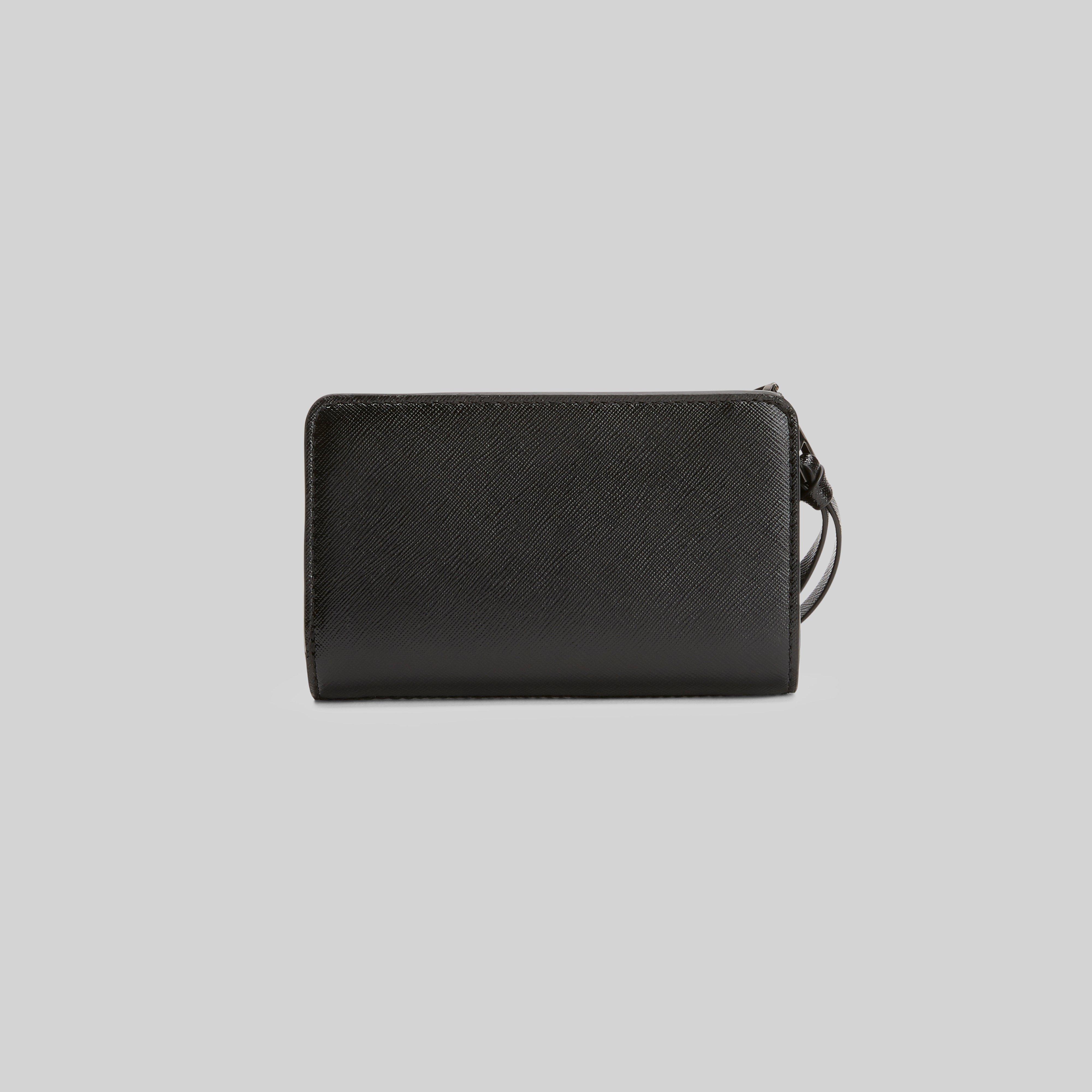 The Snapshot DTM Compact Wallet