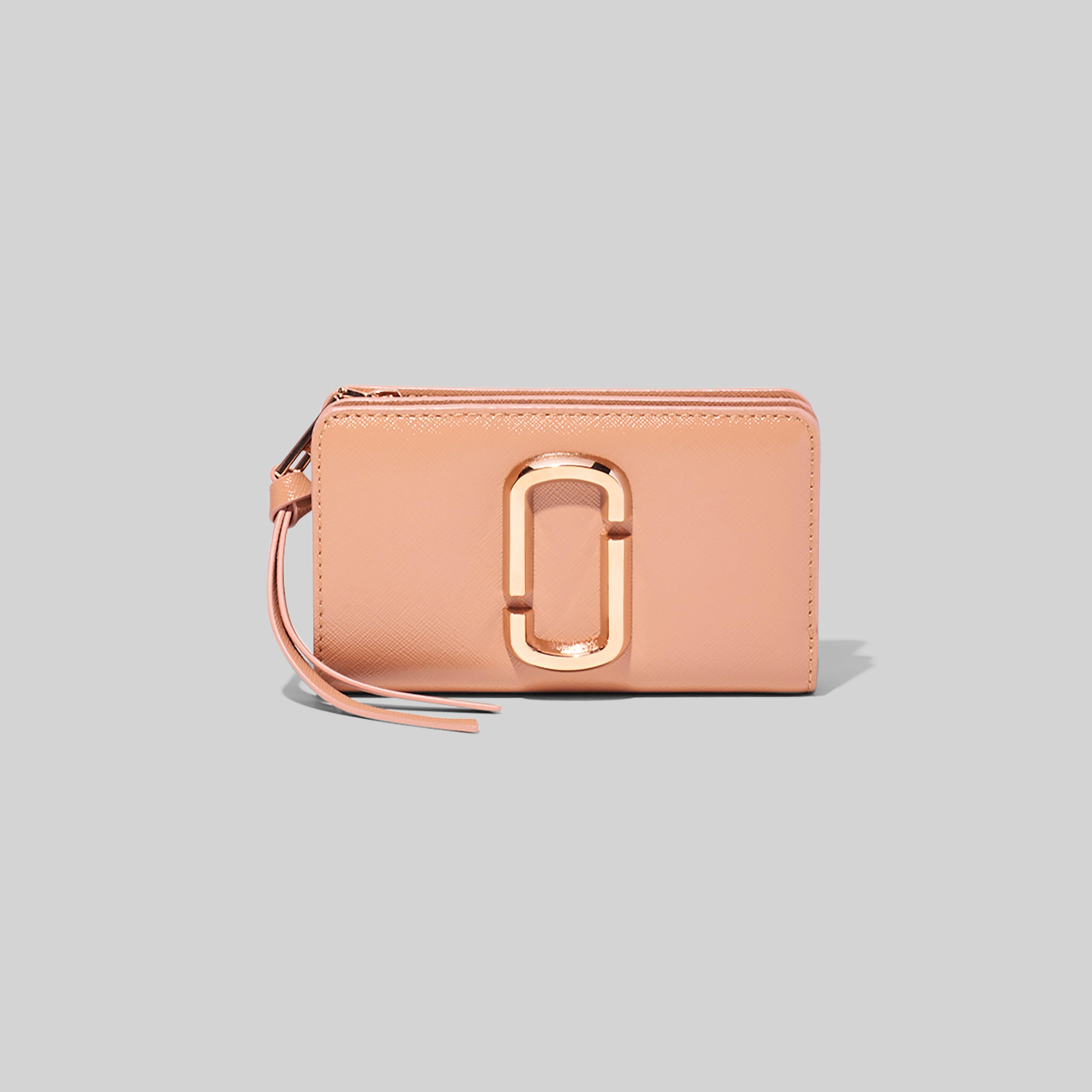 The Snapshot DTM Compact Wallet