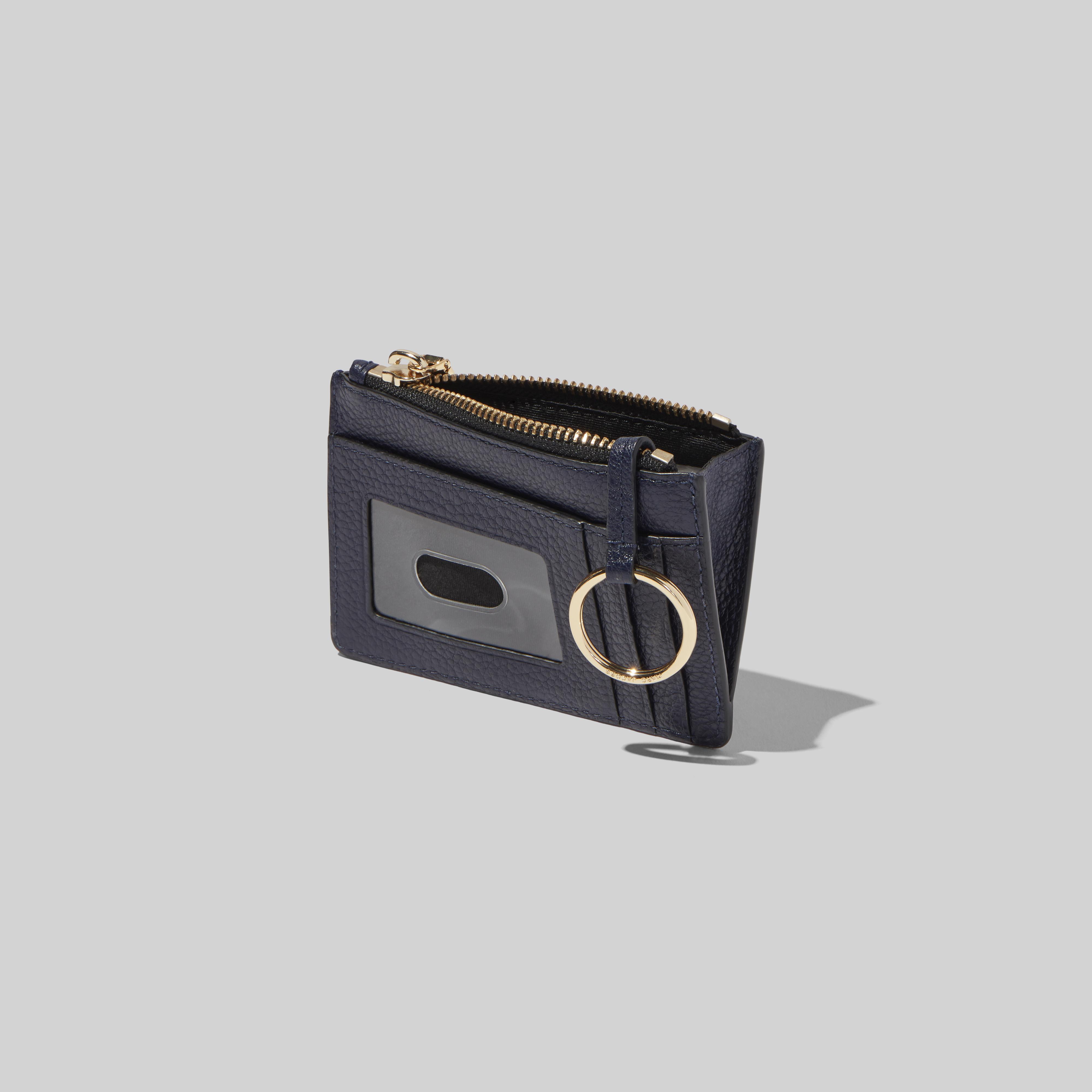 The Softshot Top-Zip Multi Wallet
--Alternate view