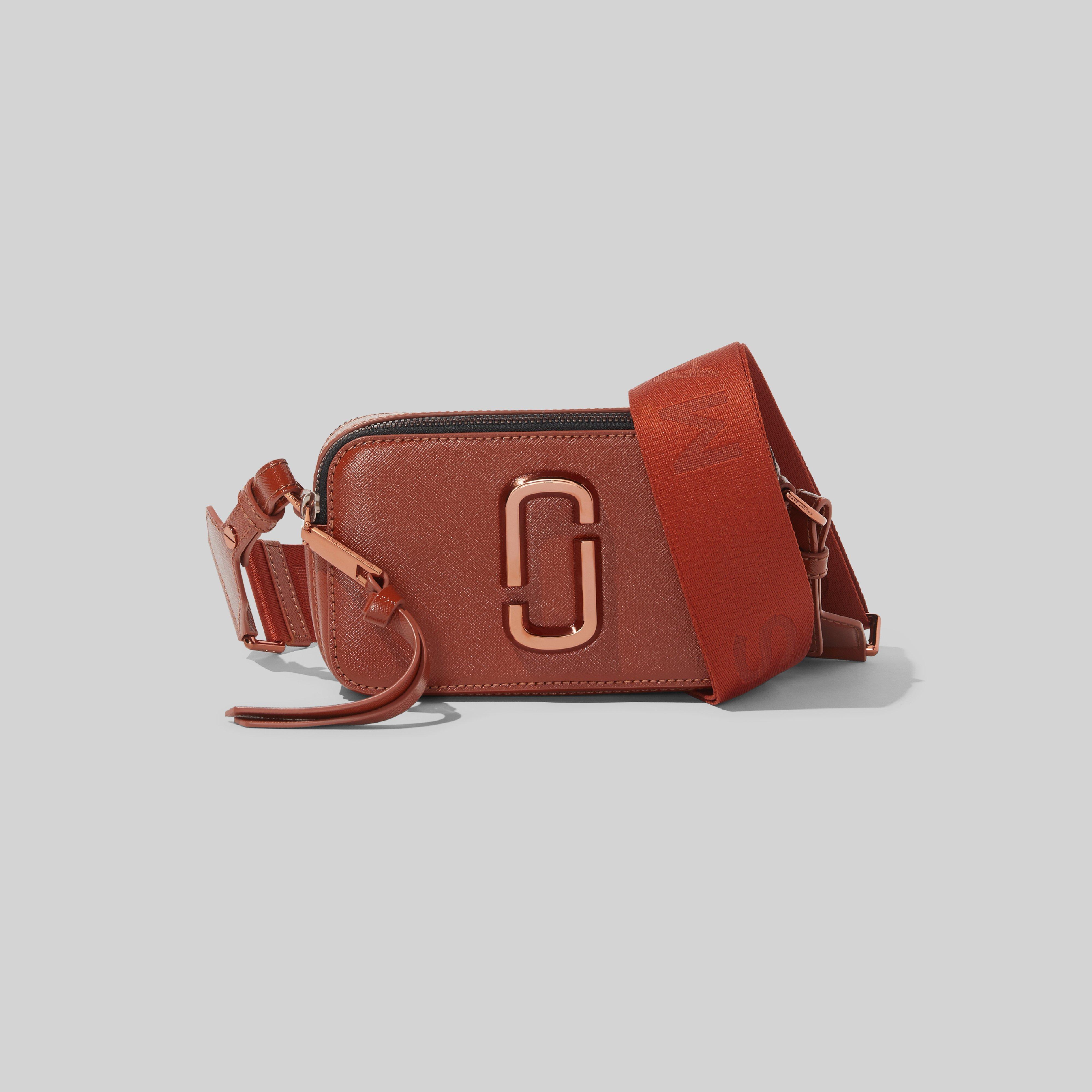 The Snapshot Monochrome