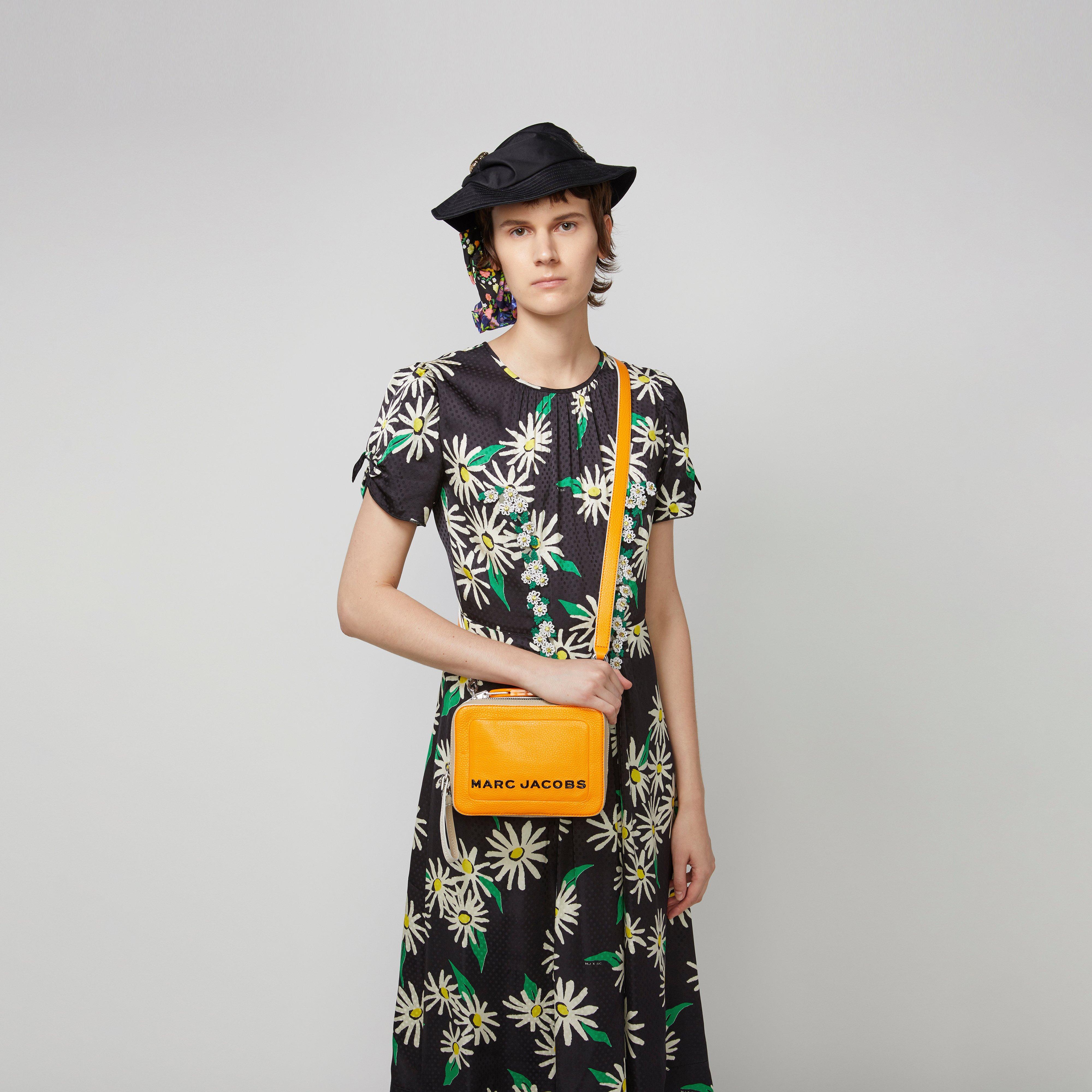 The Colorblock Textured Mini Box Bag