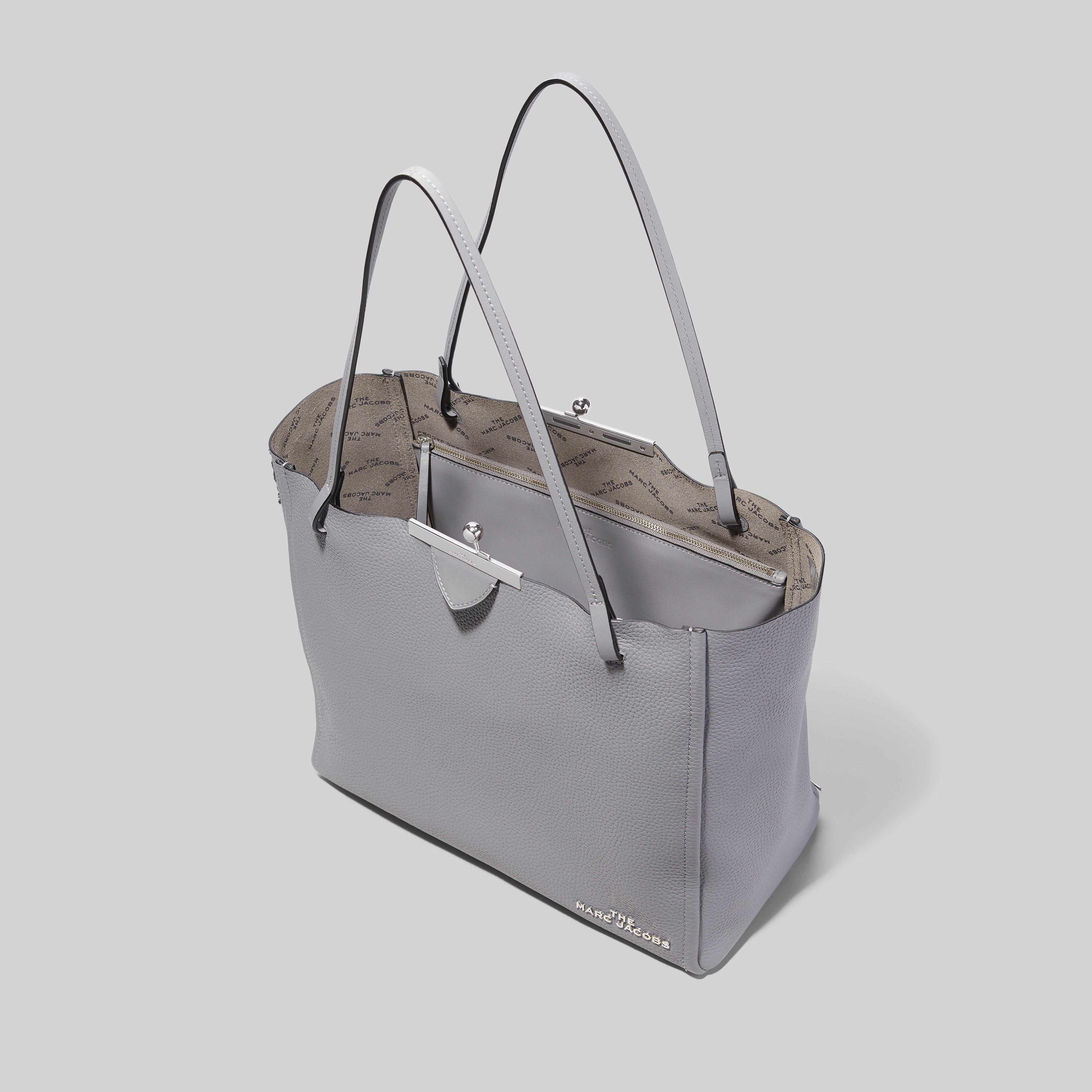 The Kiss Lock Tote