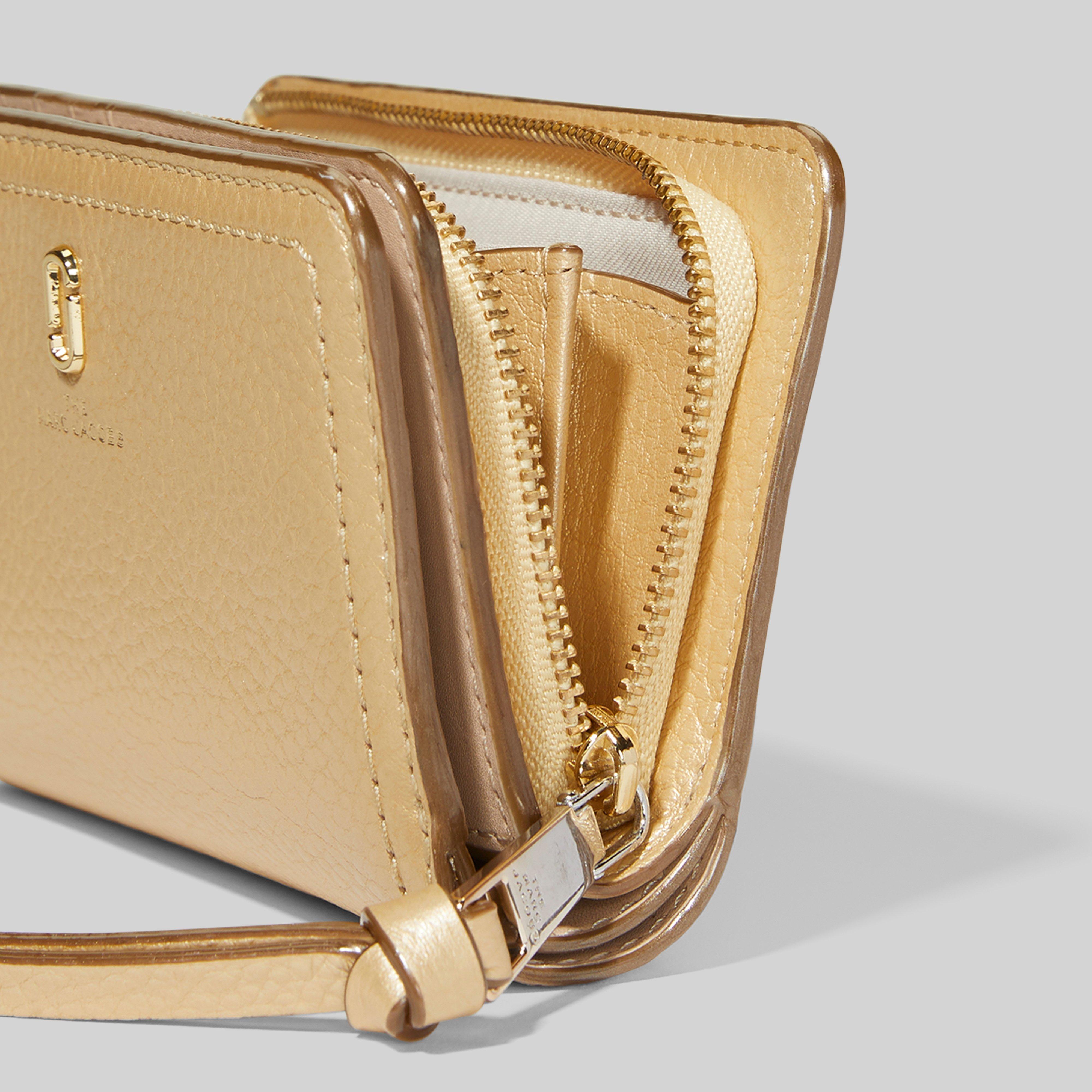 The Softshot Pearlized Compact Wallet